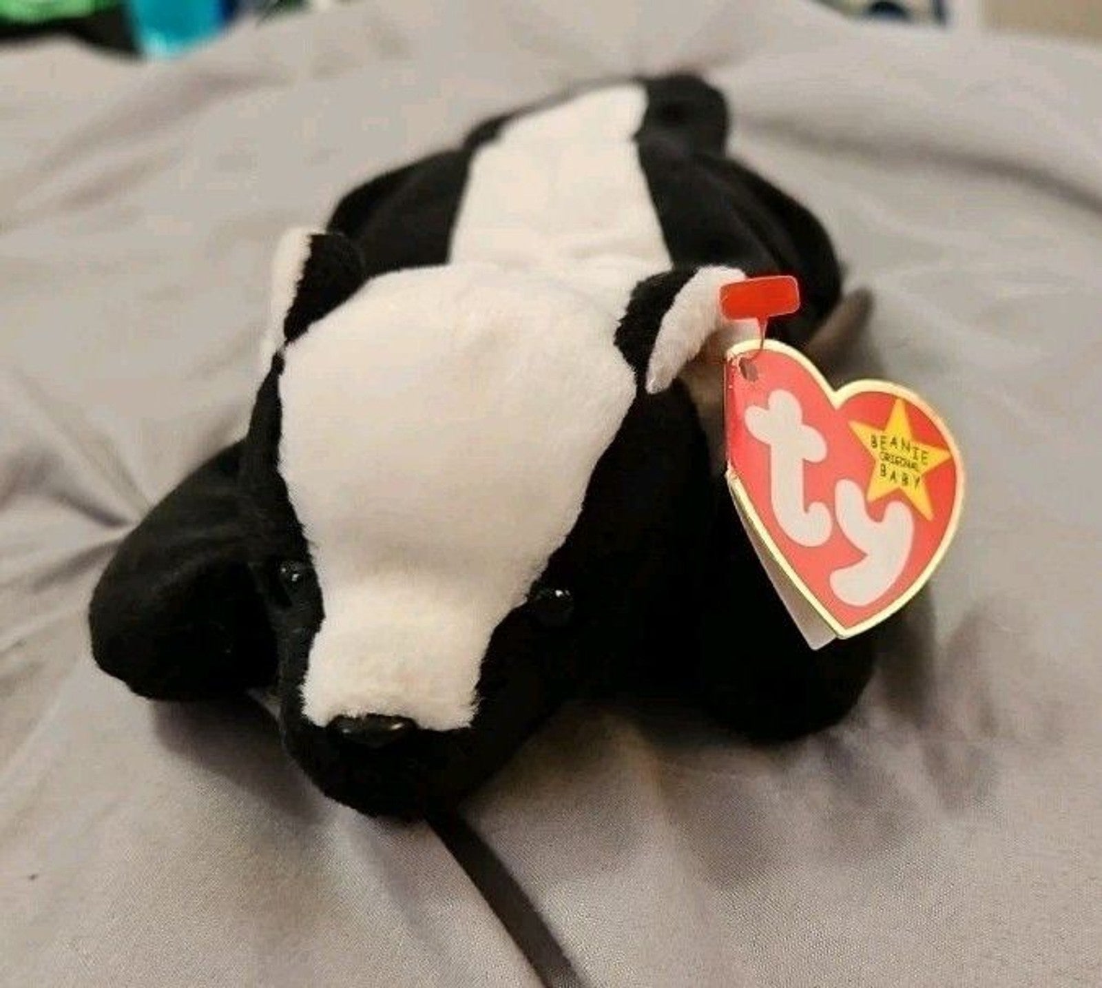 Ty Beanie Baby Stinky 4th Generation NWT