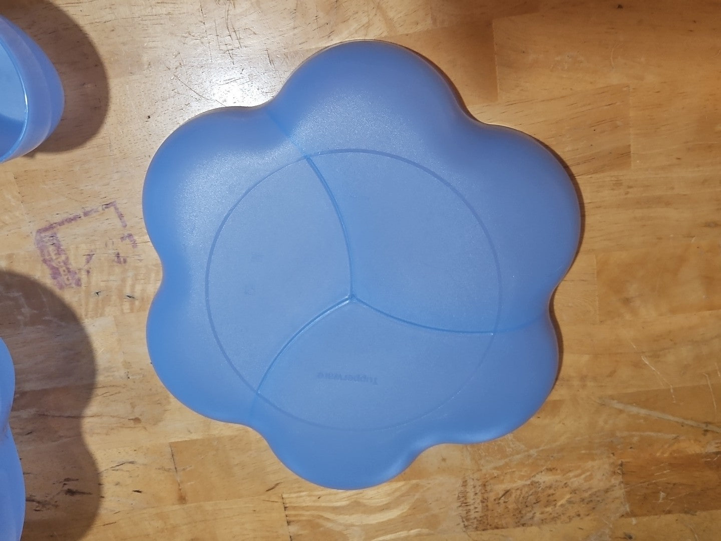 Tupperware Light Blue Chip N Dip 6 Piece Set Serving Platter 1.5 Gal