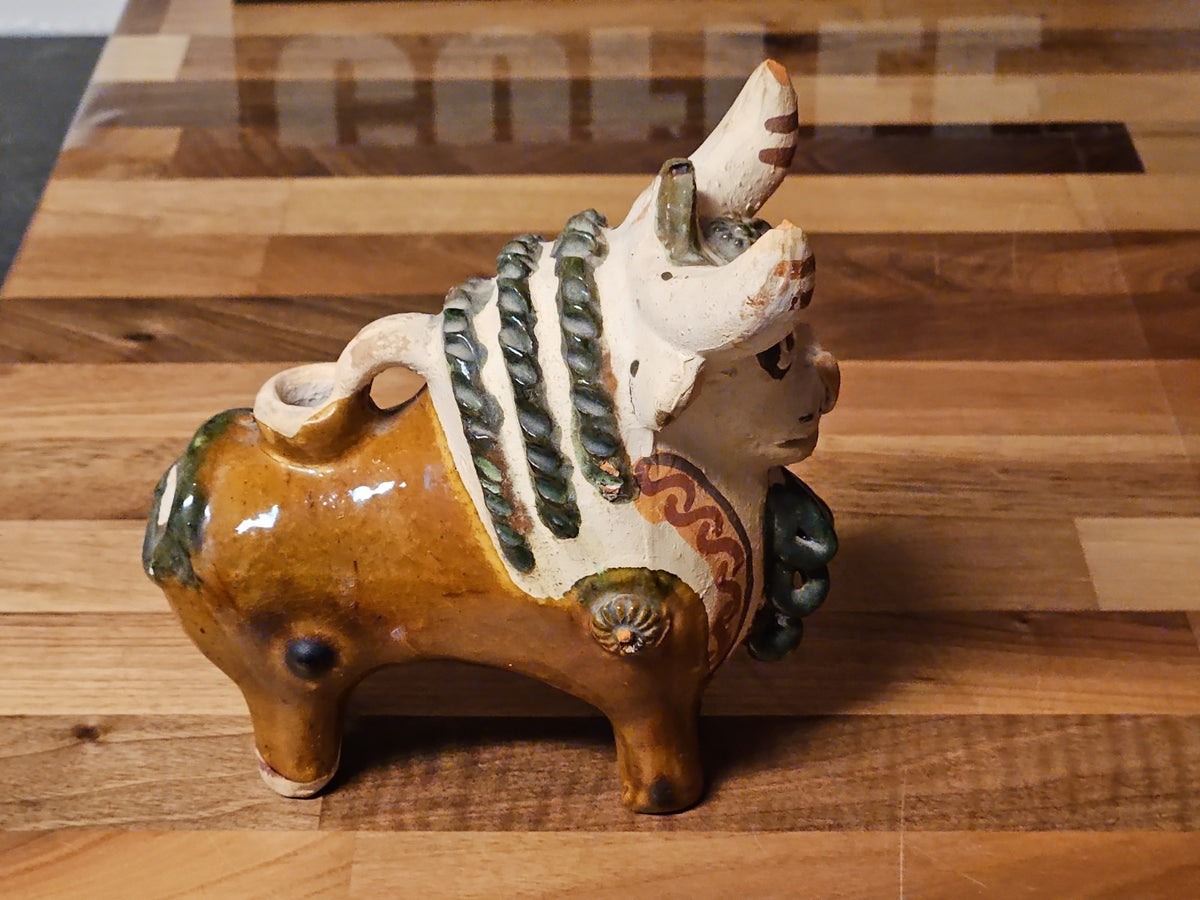Vintage Peruvian Torito de Pucara Ceramic Bull Pottery Folk Art Figurine 6”