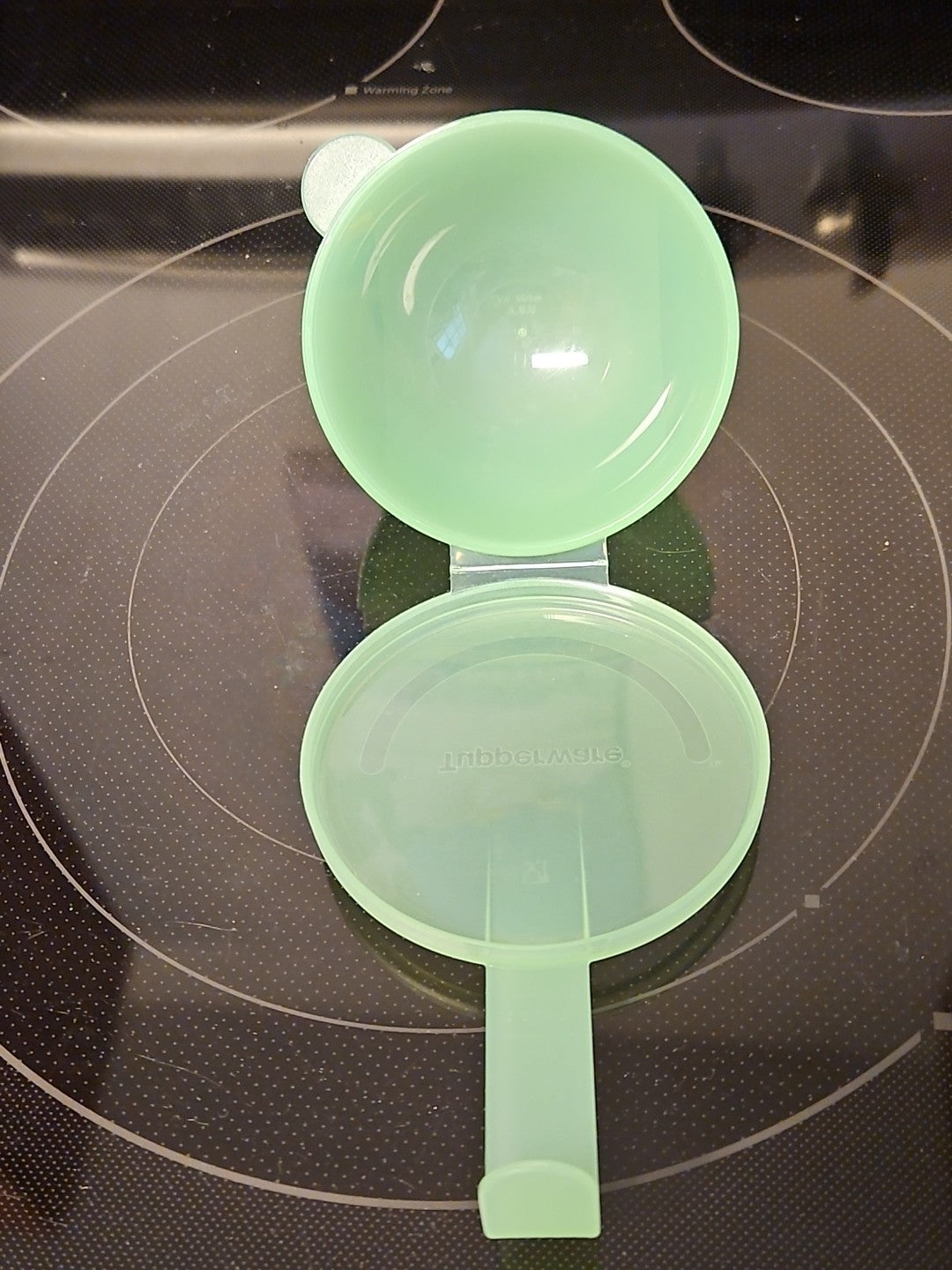 Tupperware Forget Me Not Onion/Tomato/Citrus Hanging Keeper Green 5106A-4