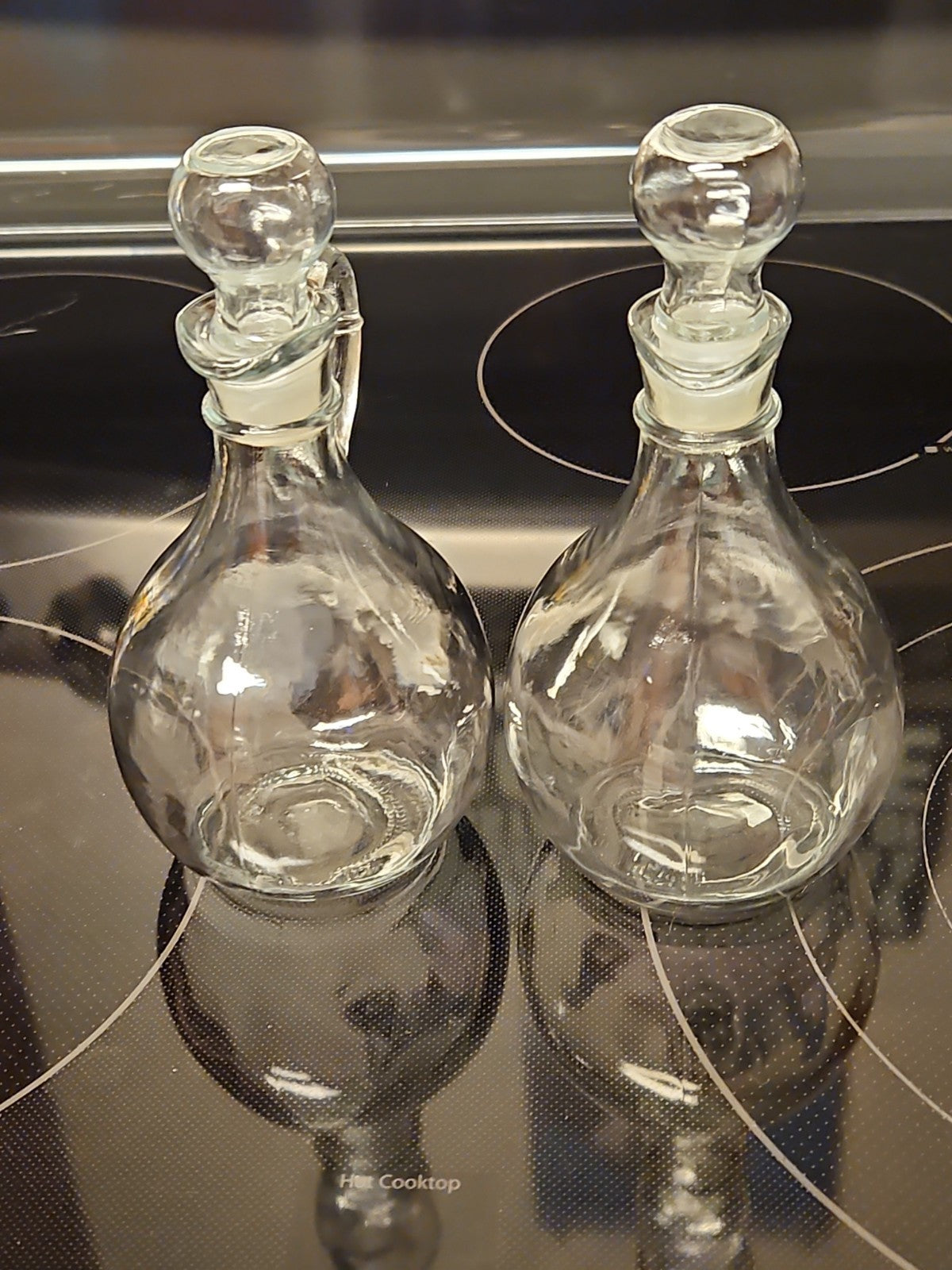 Vintage Anchor Hocking Cruet Set W/ Stoppers Oil & Vinegar Serving Set