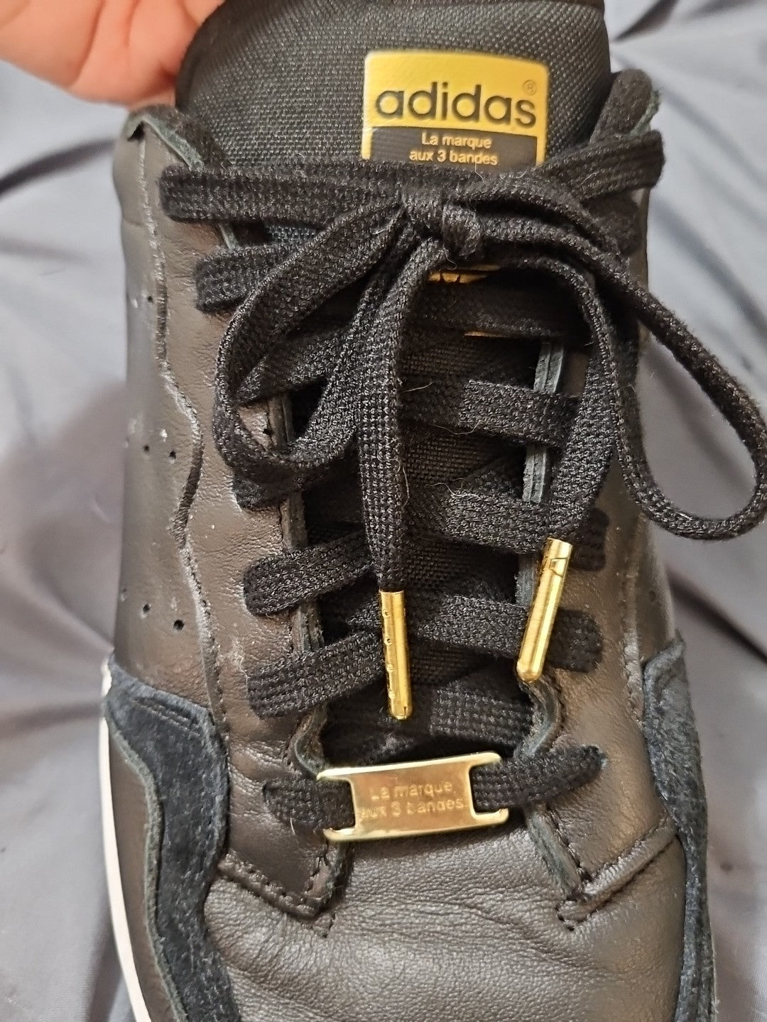 Adidas La Marque Aux 3 Bandes Mens Black Sneakers EH1690 SZ 10.5