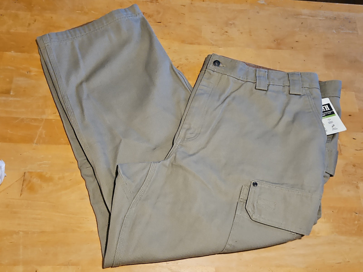 NWT Duluth Trading Co Mens Fire Hose Relaxed Fit Cargo Work Pants 46×30 Khaki