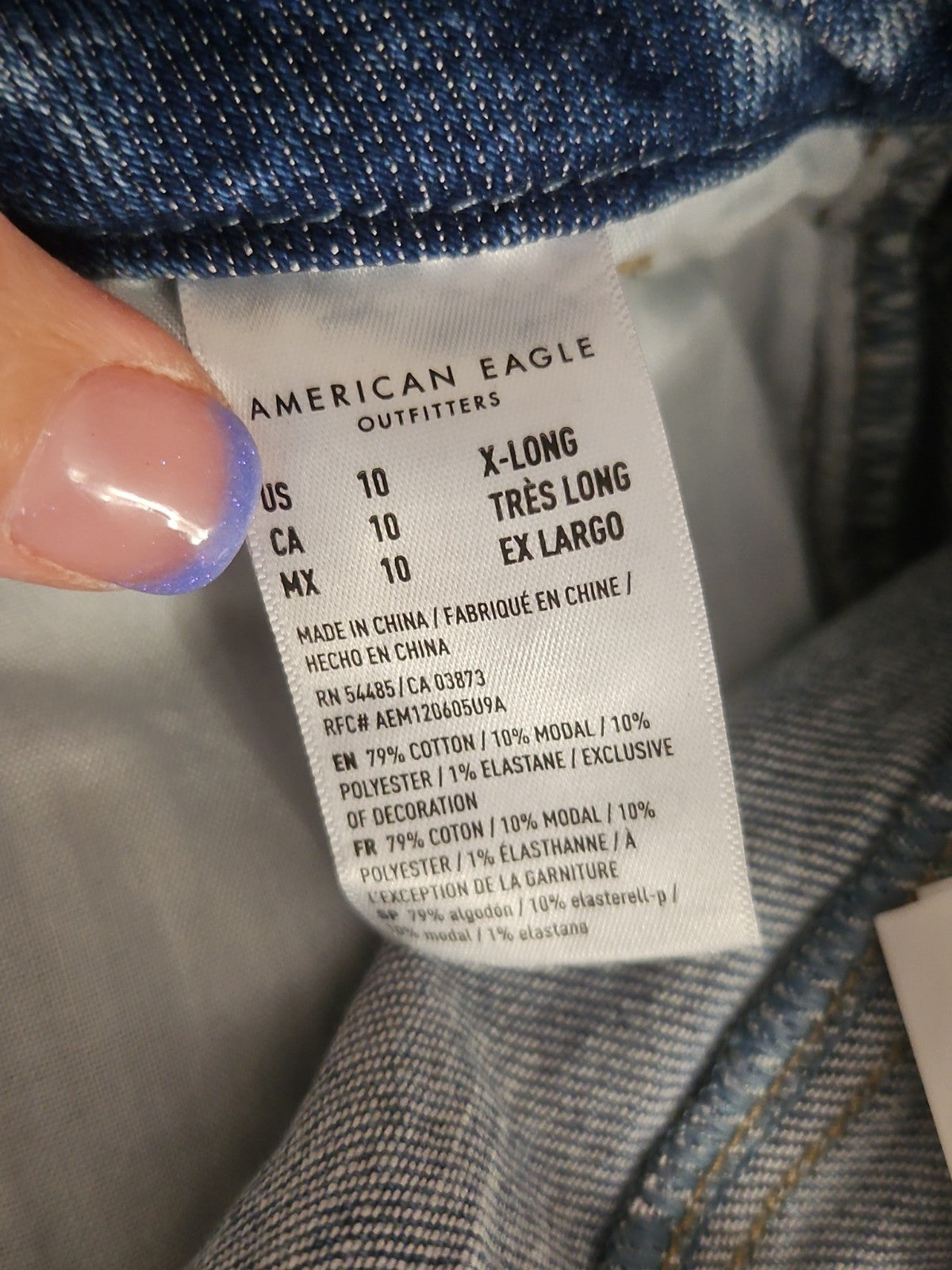 NWT American Eagle Outfitters Women's Curvy Mom Jean Size 10 X Long 30W