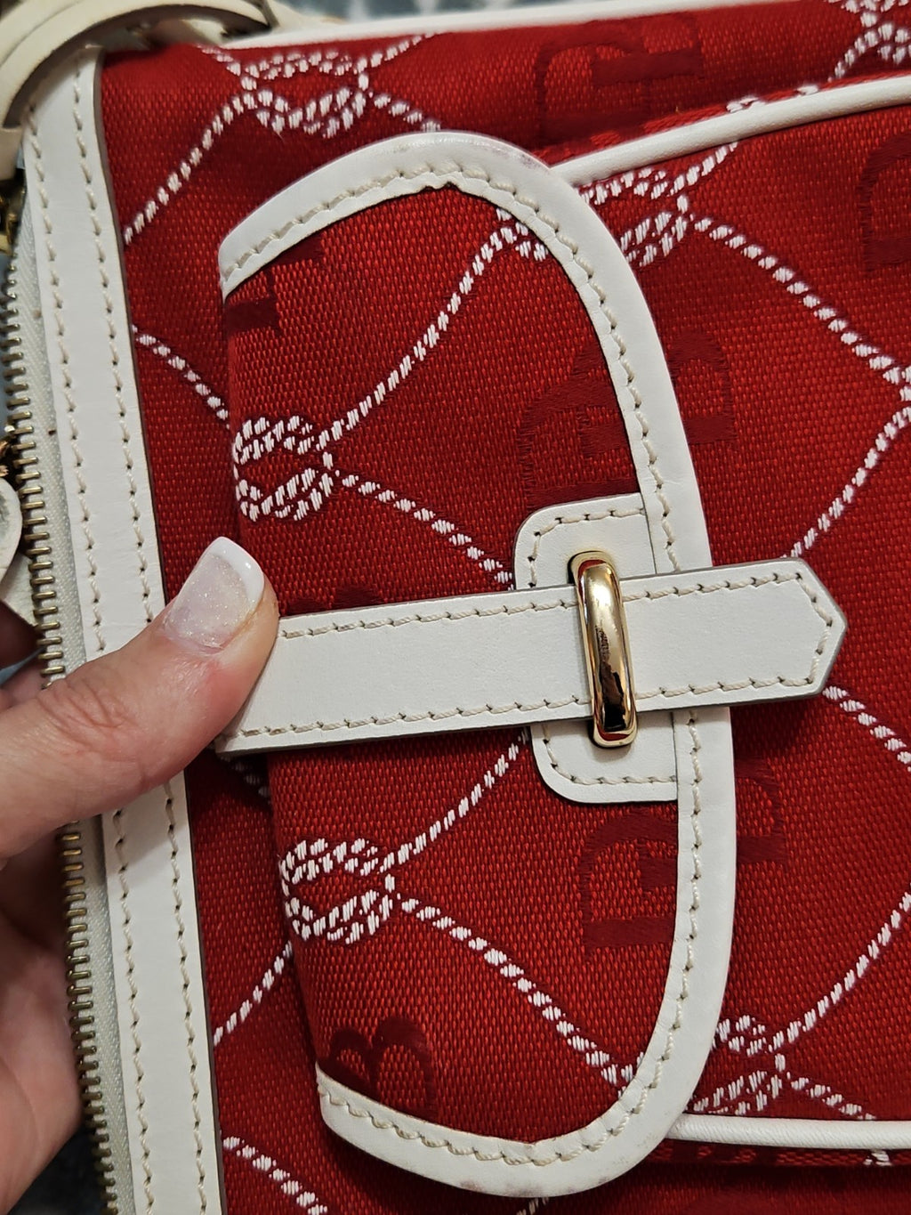 Vintage Y2K Nautical Dooney & Bourke Red & White DB Signature Jacquard Crossbody