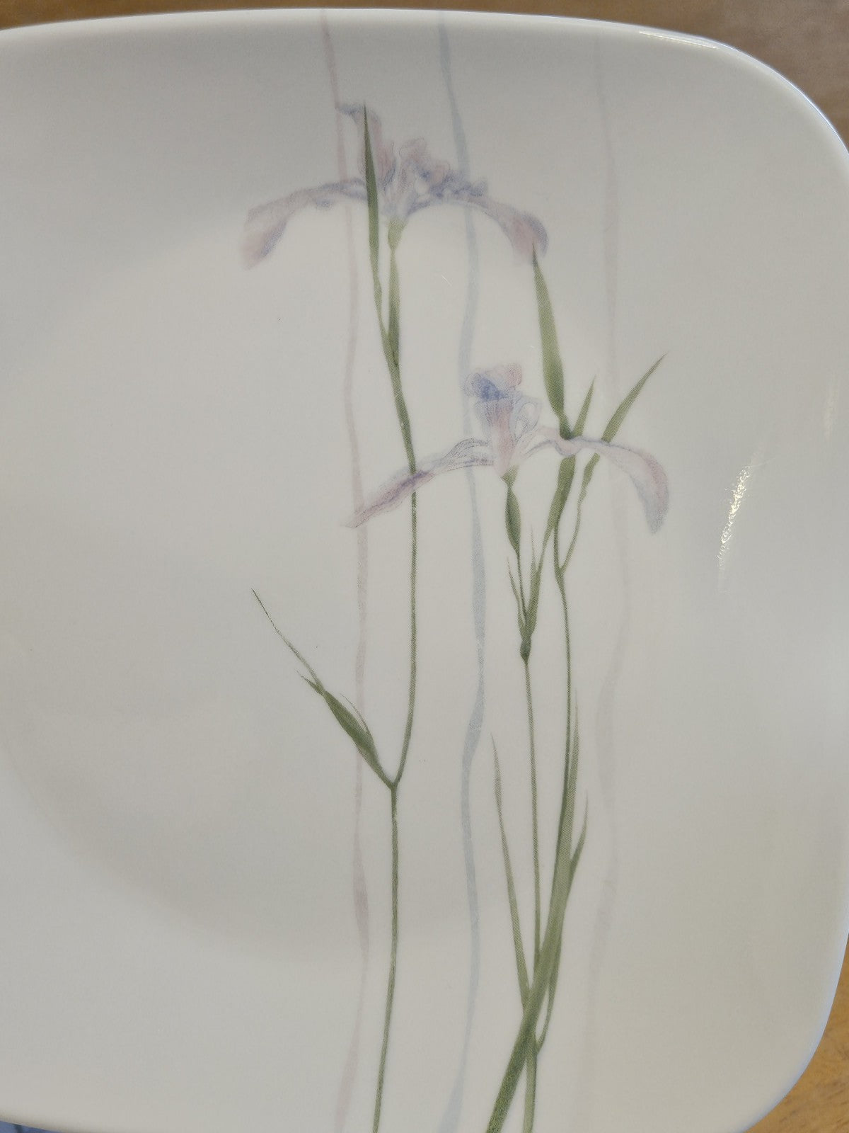 Set of 5 Corelle Vitrelle Square Shadow Iris Luncheon Plates 9" Salad Plates EUC