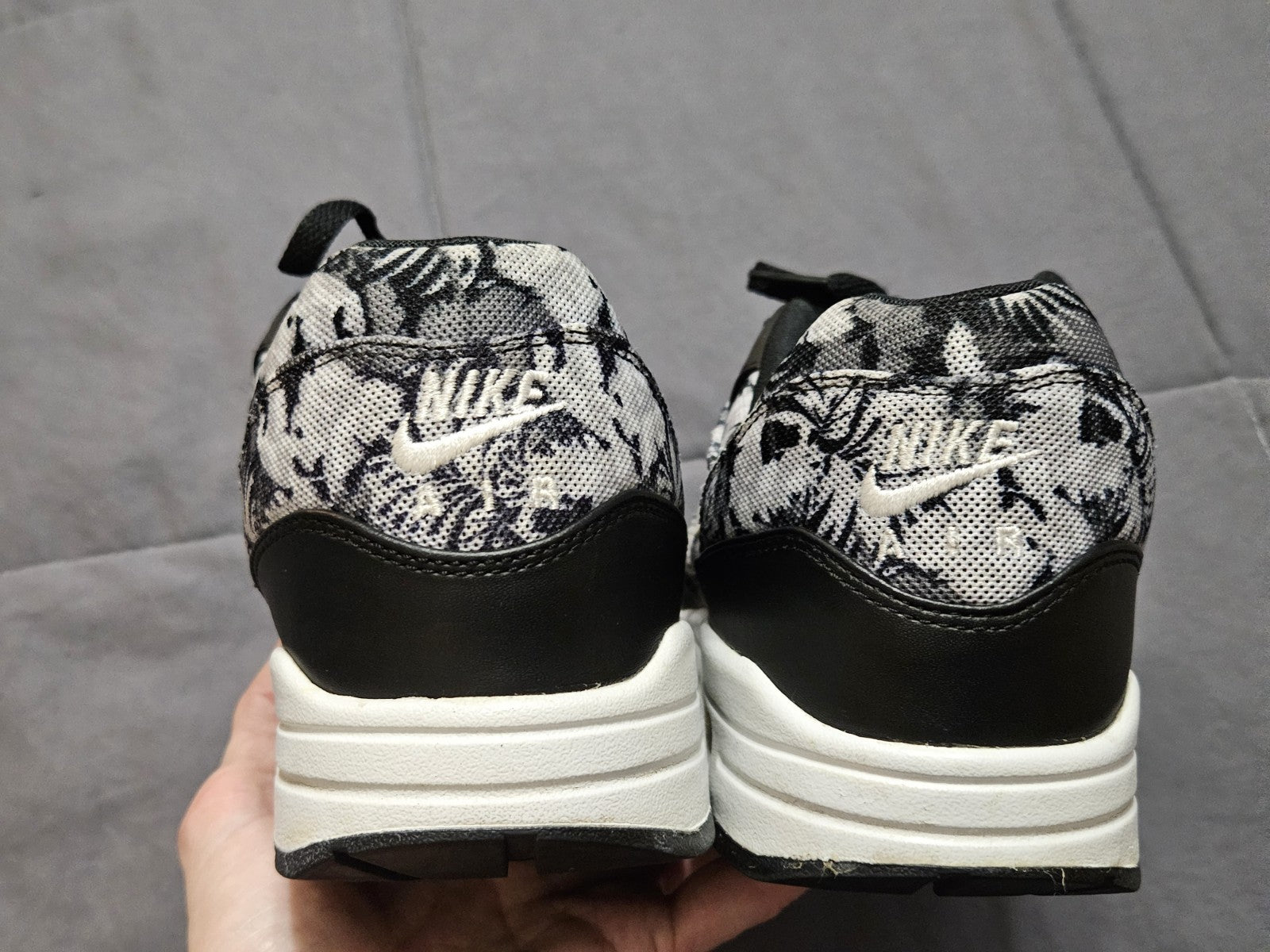 2014 Nike Air Max 1 GPX Black Floral Mens Size 10.5 684174-001