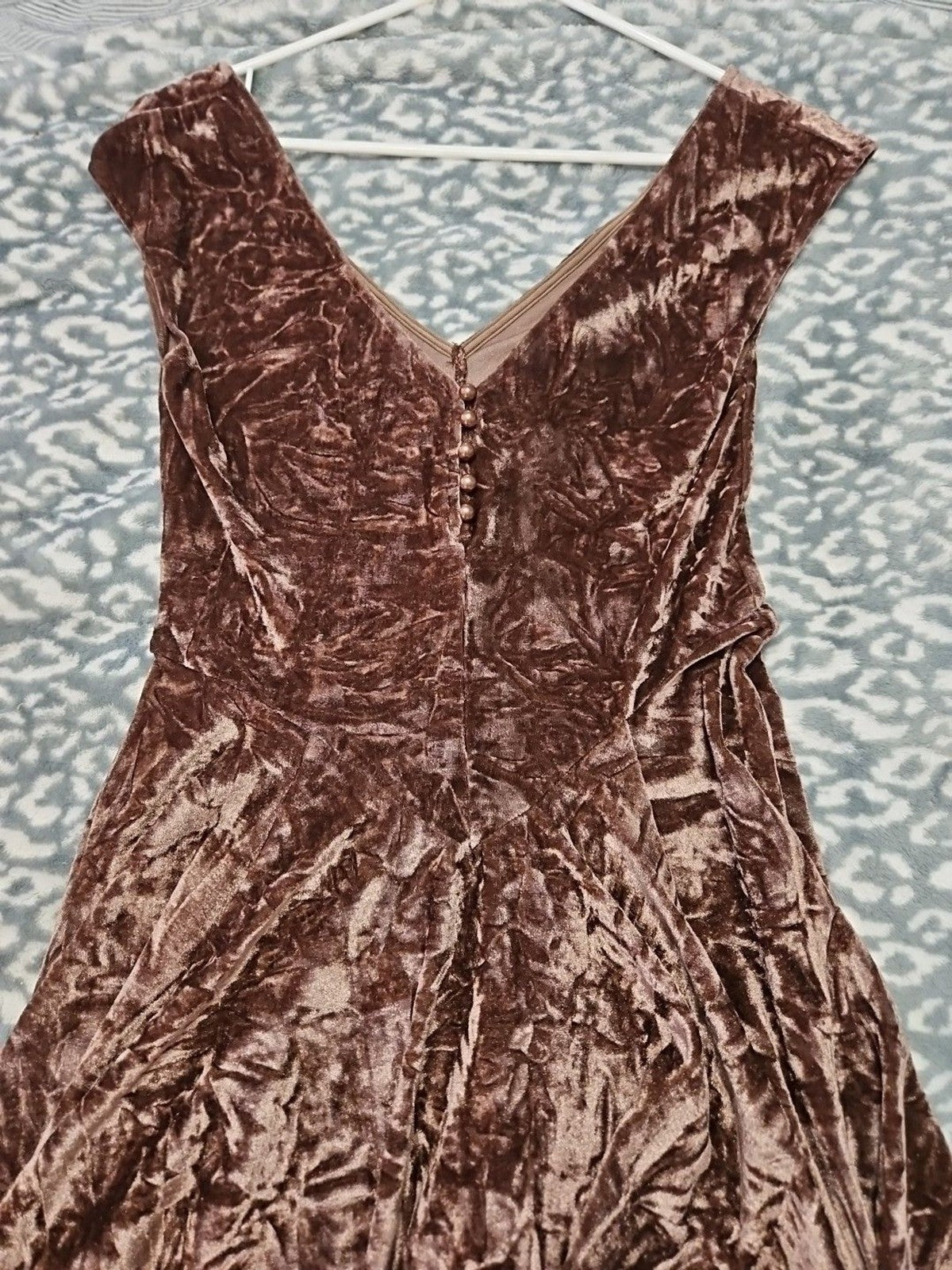 Silence + Noise Corina Crushed Velvet Brown Asymmetrical Button Detail Dress M