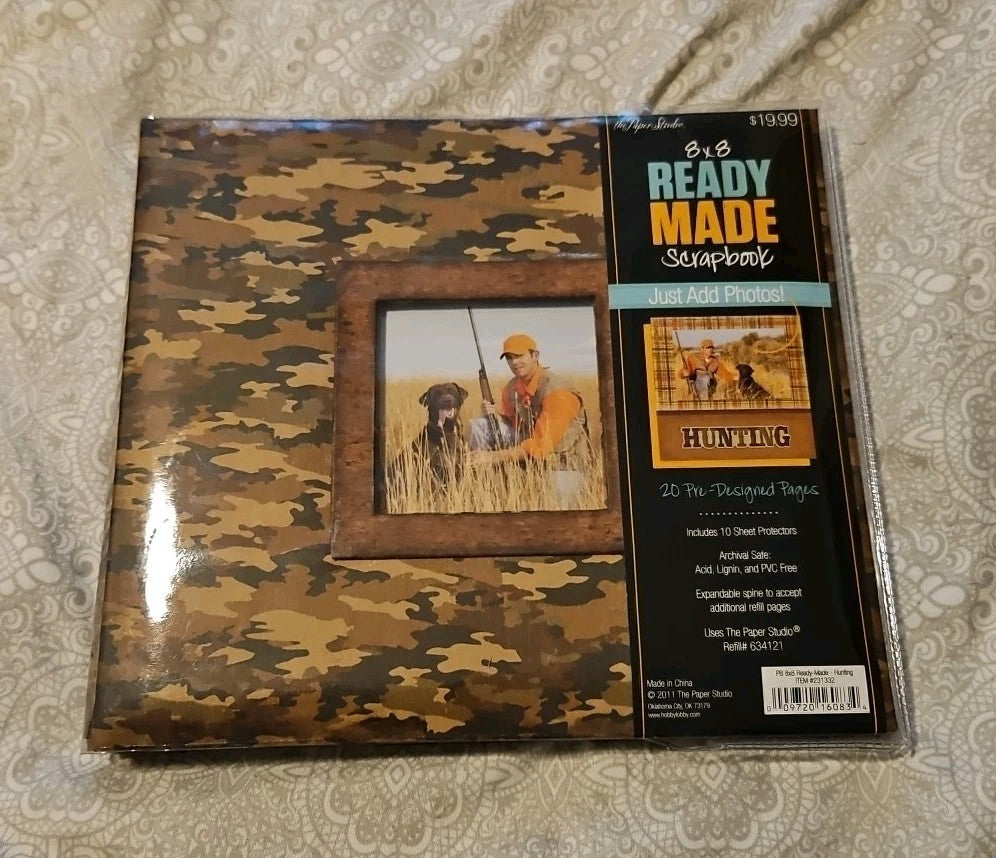 The Paper Studio 8x8 Hunting Theme Ready Made Scrapbook Photo Album 20 Pages NIP