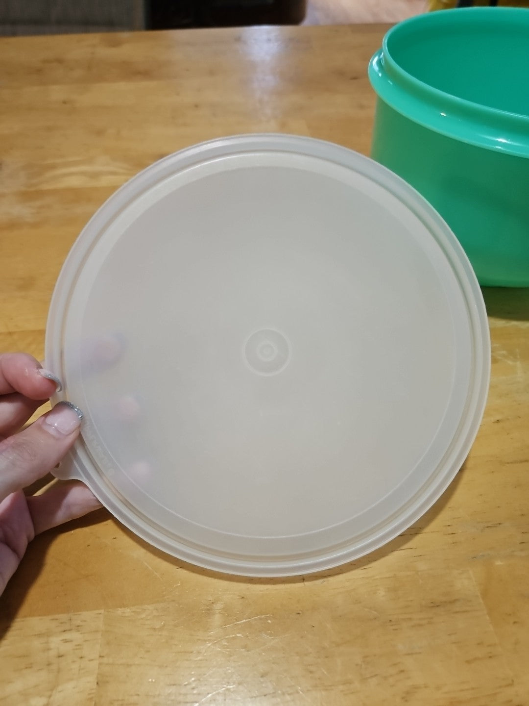 Vintage Tupperware Jadeite #1424 Crisp It Lettuce Keeper w/ Domed Lid - No Spike