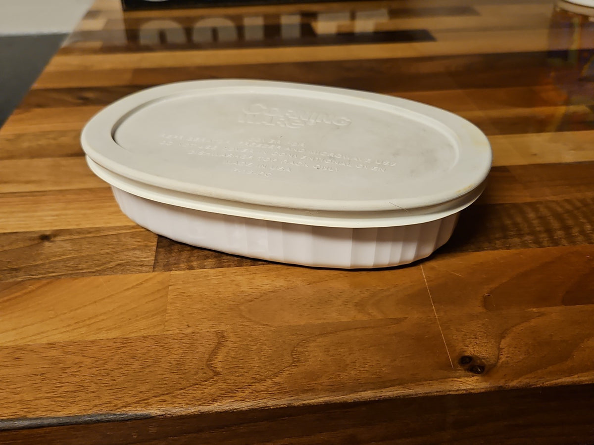 Vintage Corning Ware French White F-15-B Oval Casserole Dish 15oz w Lid