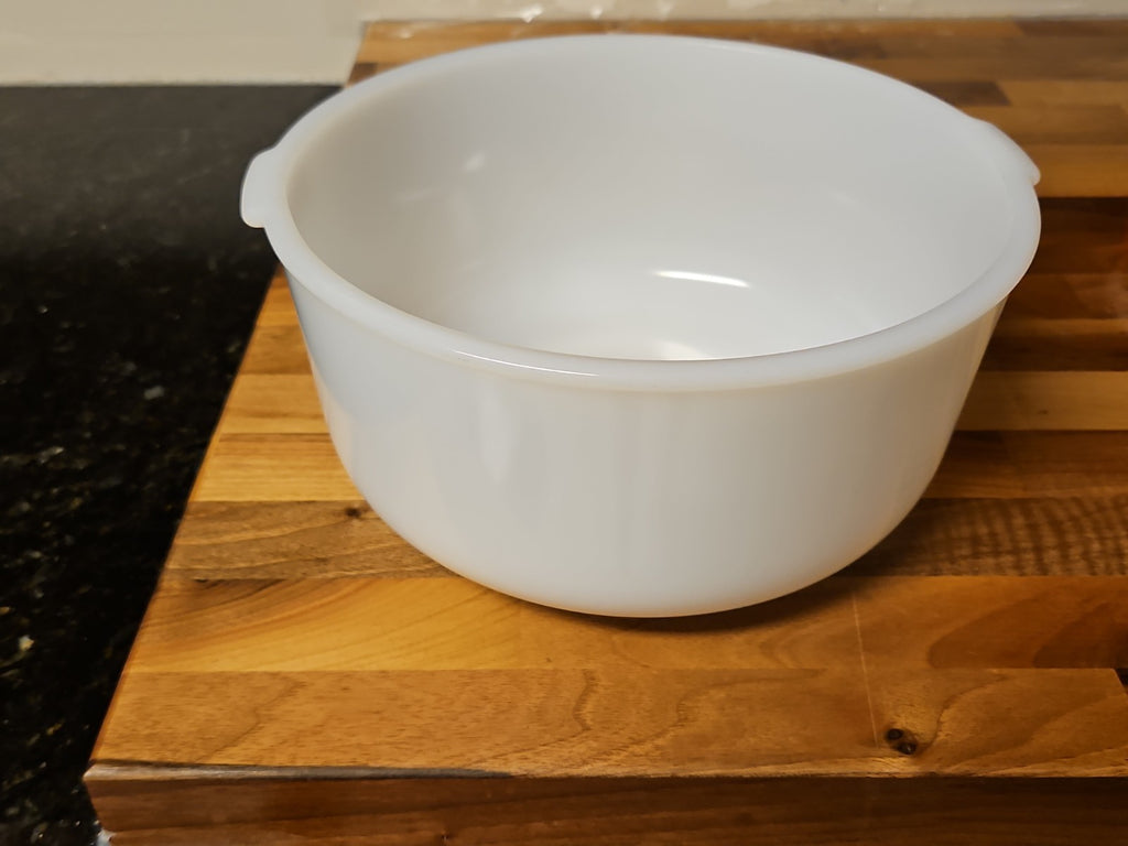 Vintage Glasbake Made for Sunbeam Mixer  19CJ Large White Milk Glass Mixing Bowl
