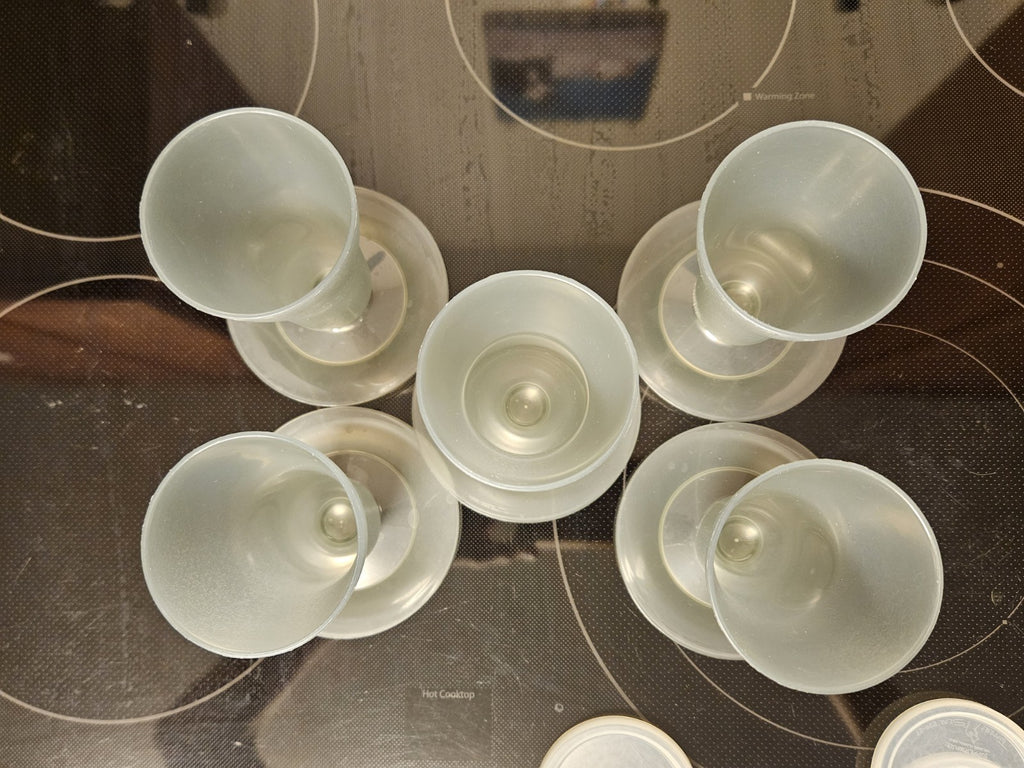 Set Of 5 Vintage Tupperware Parfait Cups Smoke Grey With Lids #754 & #296 EUC