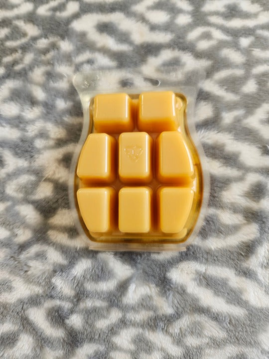 Scentsy 3.2 oz Wax Melts 8-Bar Pack Cozy Kitchen - New