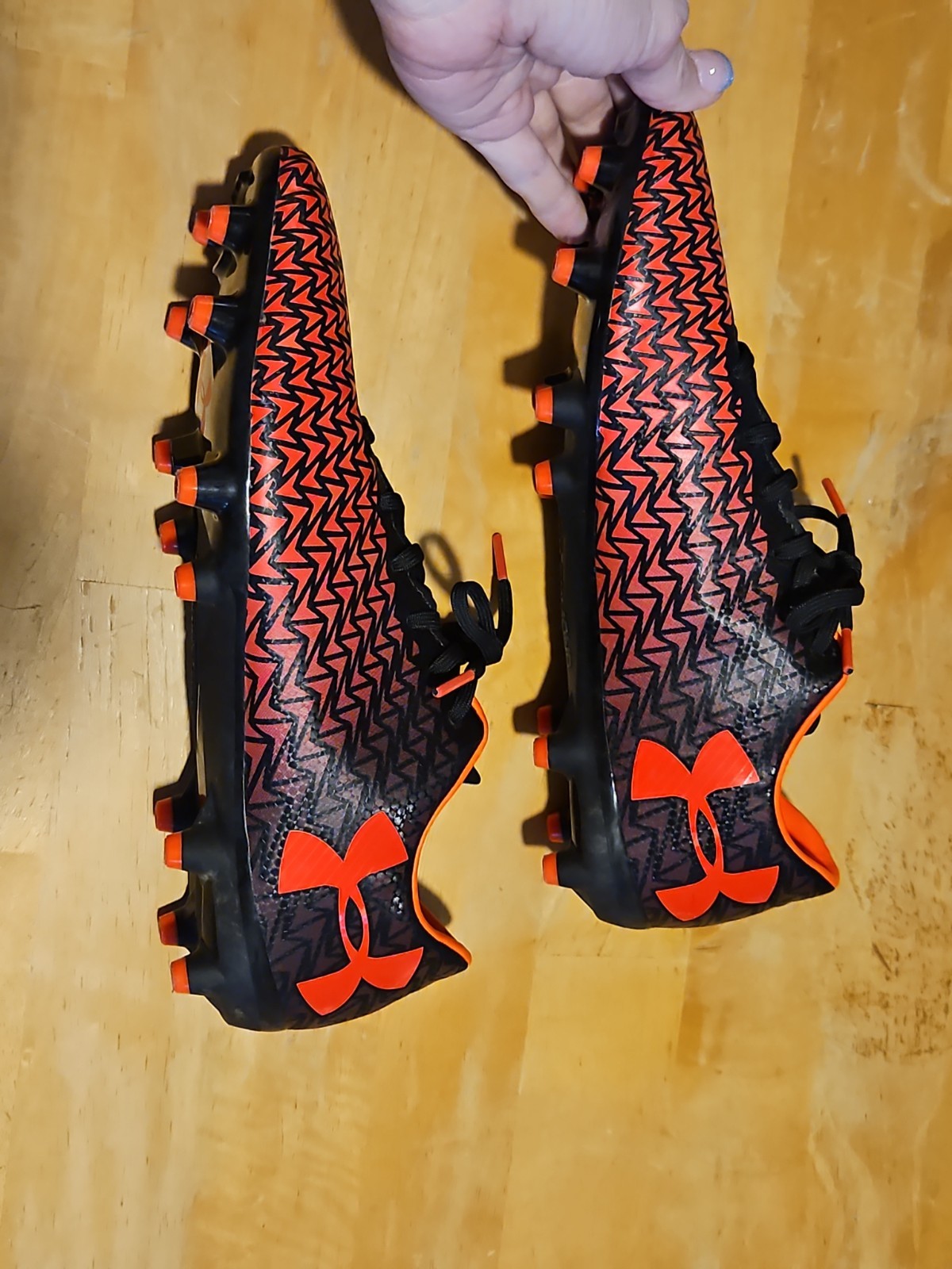 Under Armour Soccer Cleats Mens Size 9 CF Force 3.0 FG Athletic Shoes Sneakers