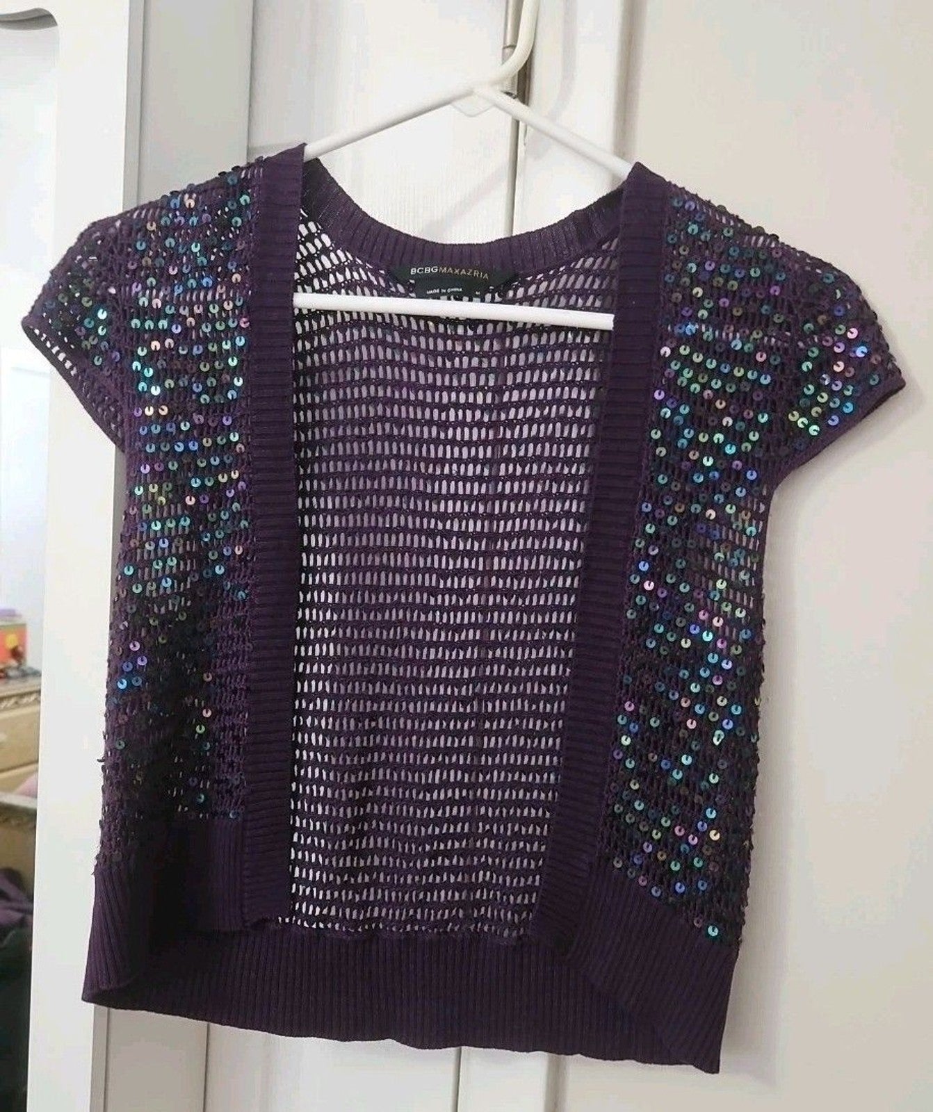BCBGMAXAZRIA Women's 100% Silk Purple Knit Shrug With Blue Sequins Size M