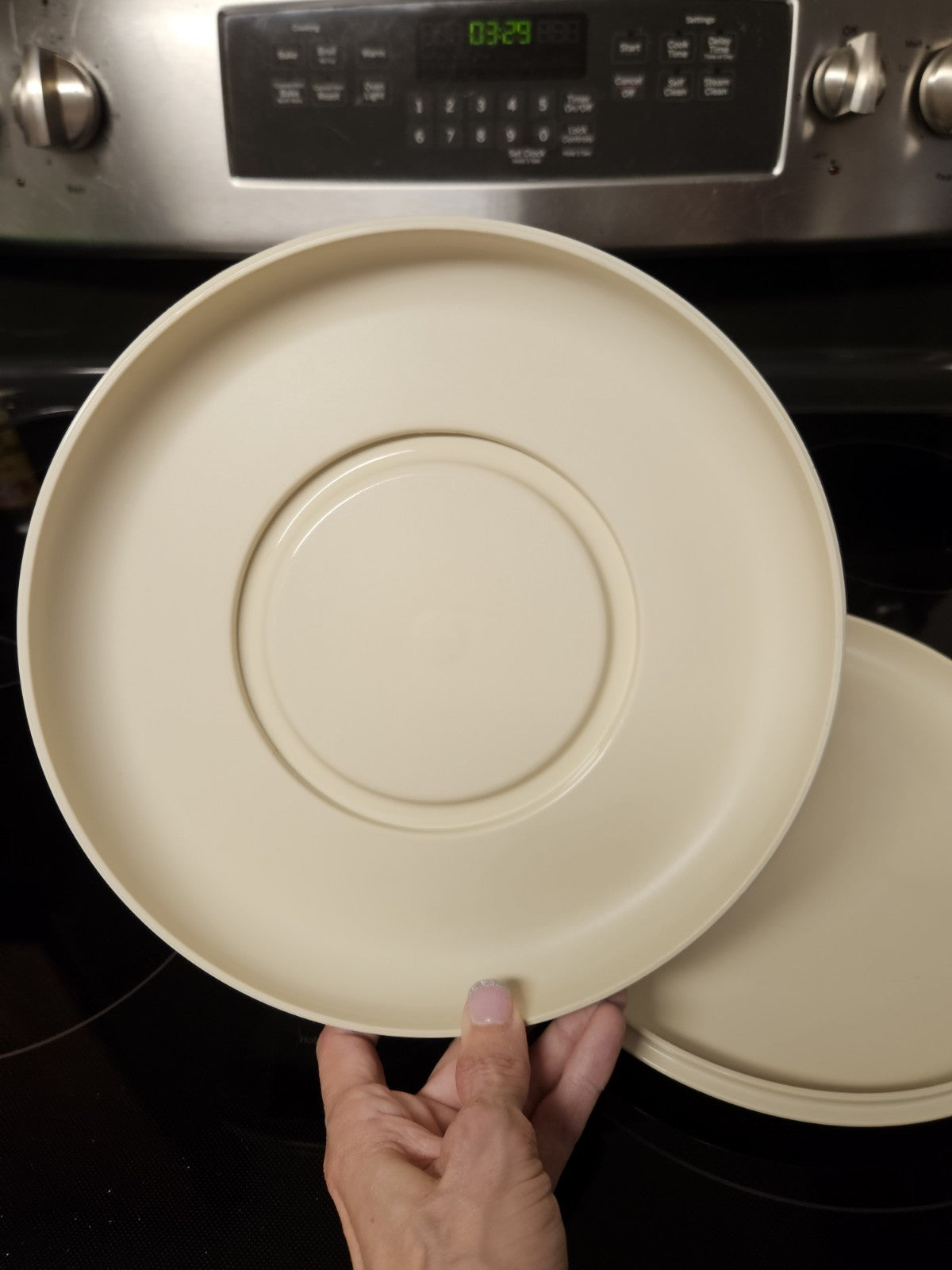 Vintage Tupperware Serve It All Replacement Plates #1531-4 & 1532-4 Almond