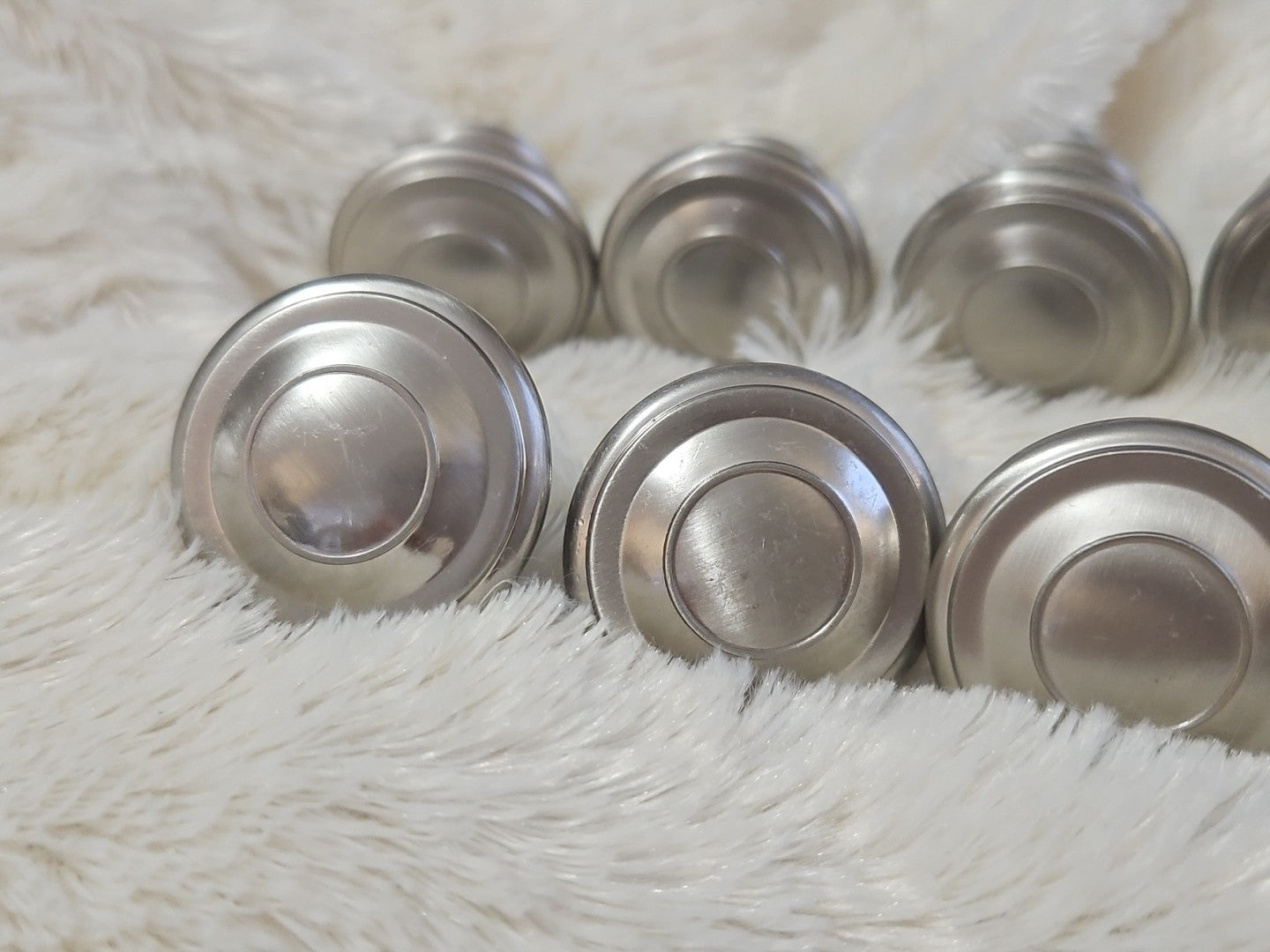 Lot Of 8 Liberty Harmon 1 3/8" Classic Satin Nickel Cabinet Knobs Drawer Pulls