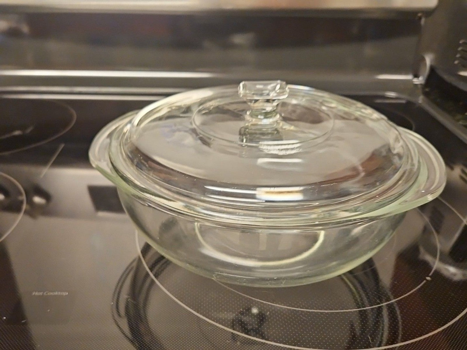 PYREX 024 ~ 2Qt Clear Round Glass Bowl With Lid USA