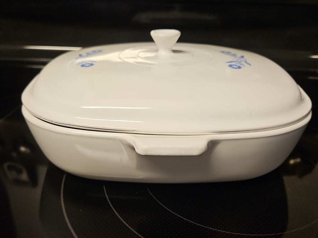 Corning Ware Blue Cornflower Pyroceram A28 10” Casserole Baking Dish w/ Lid EUC