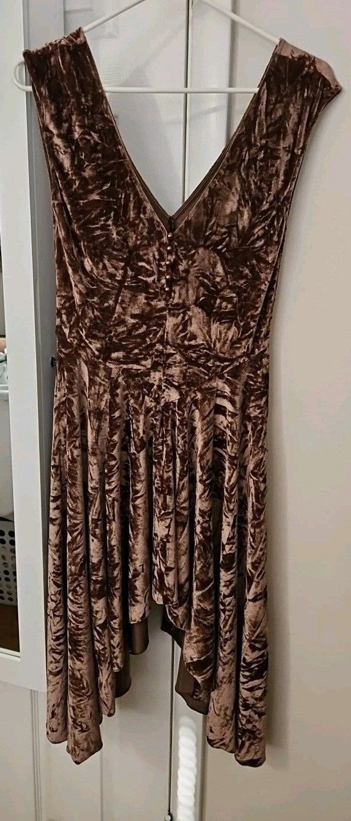 Silence + Noise Corina Crushed Velvet Brown Asymmetrical Button Detail Dress M