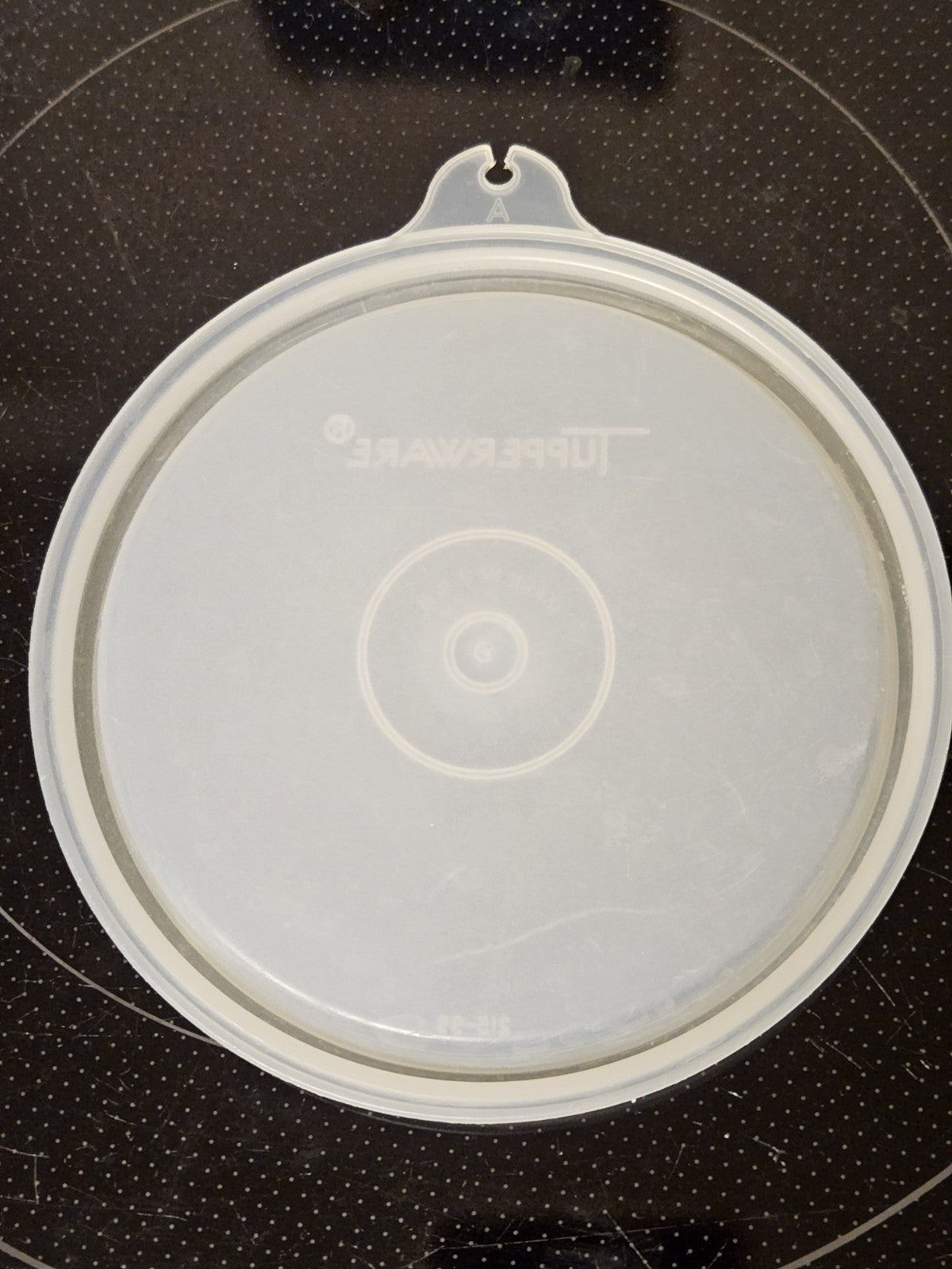 Vintage Tupperware Bowl Sheer 148 W/ Sheer Seal Lid 215