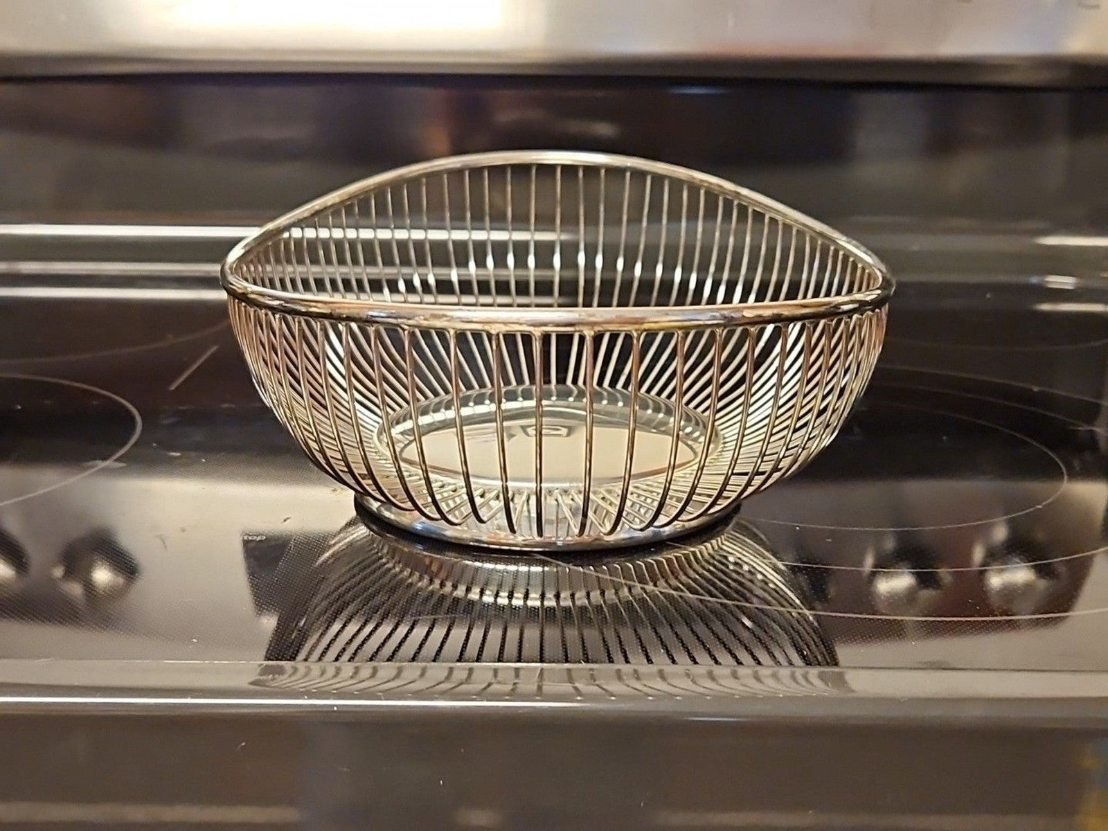 Vintage Raimond Silverplate 12" x 7.5" Wire Bread Basket Serving Bowl