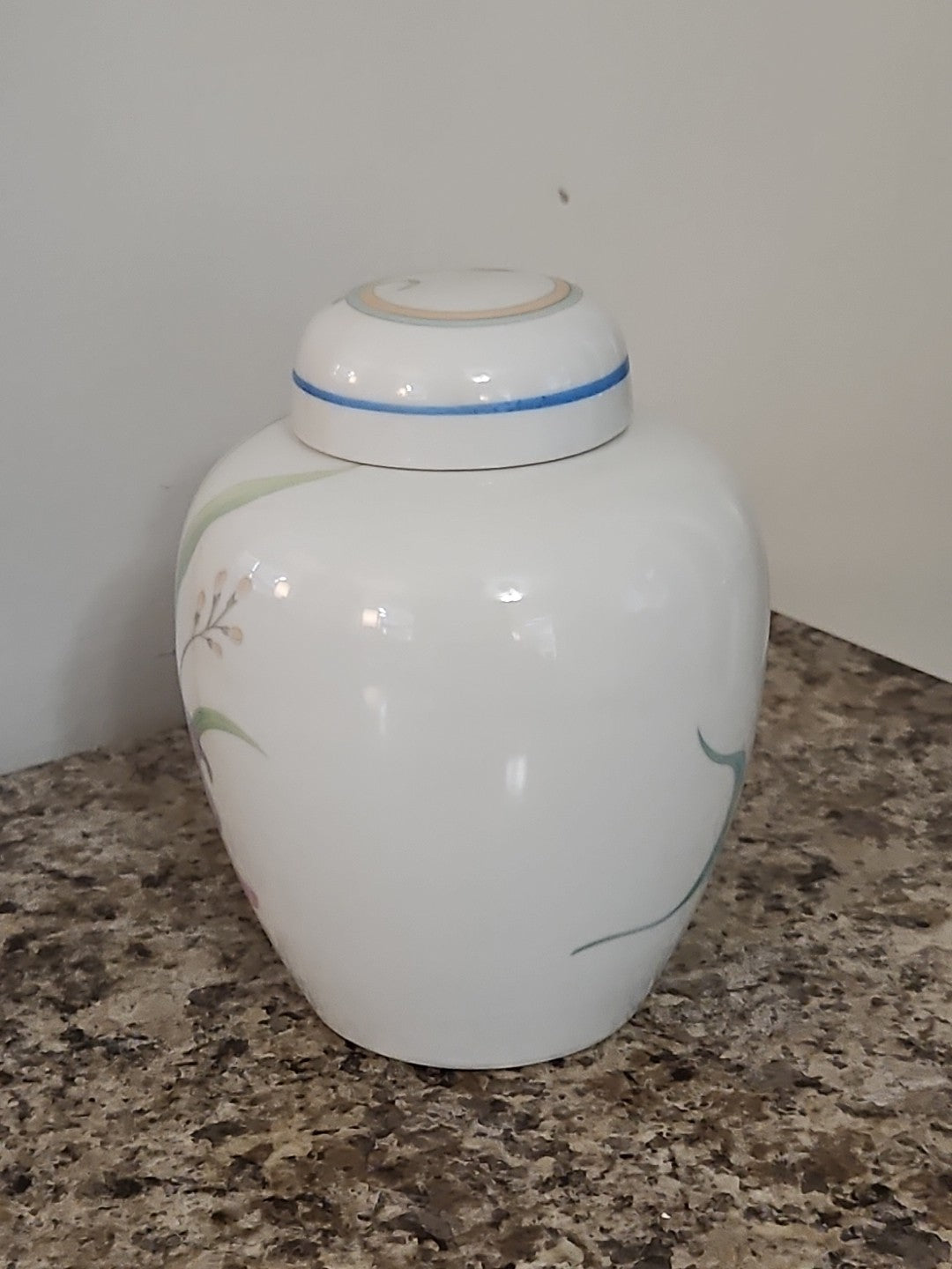 Vintage Chinoiserie Ginger Jar With Lid Purple Orchid & Blue Lily W Gold Accent