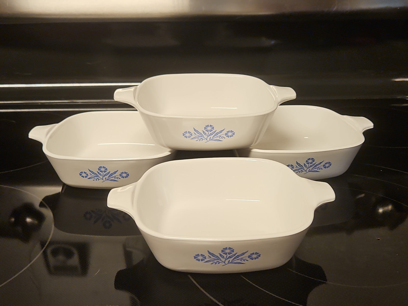 Set of 4 Vintage Corning Ware P-41-B Blue Cornflower Small Casserole 1-3/4 Cup