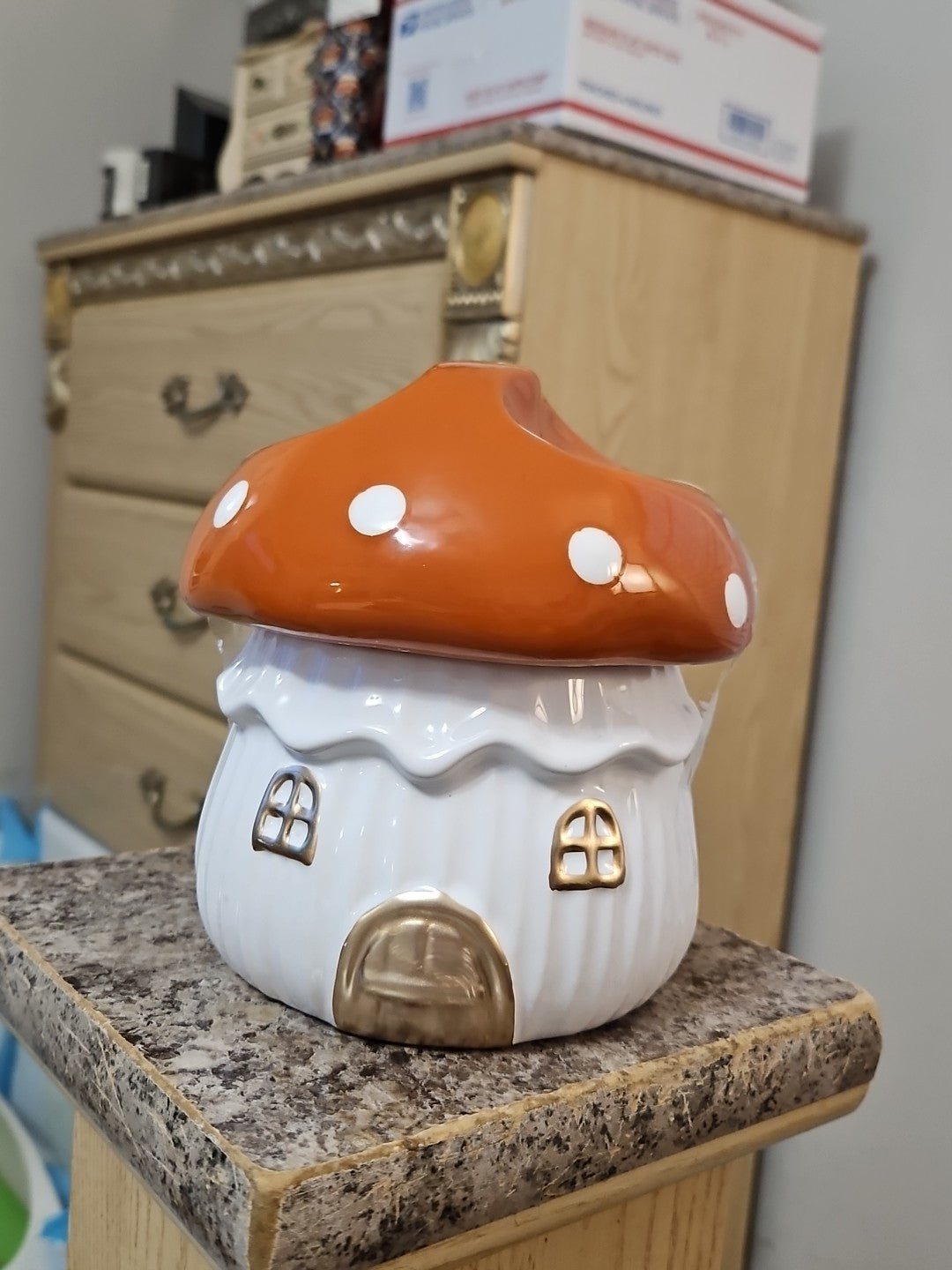 Target Bullseye Ceramic Mushroom Shaped Cookie Jar Candy Bowl 6" New