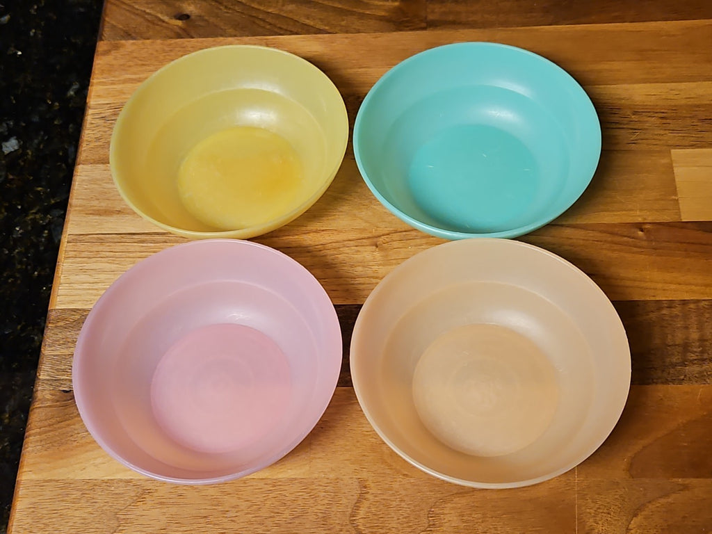 Vintage Tupperware Pastel Small Dessert Berry Bowls Set of 4 #154