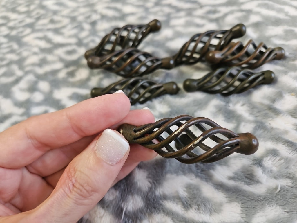 Lot of 7 Oval Bird Cage Dark Tone Metal Drawer Cabinet Pull Knobs