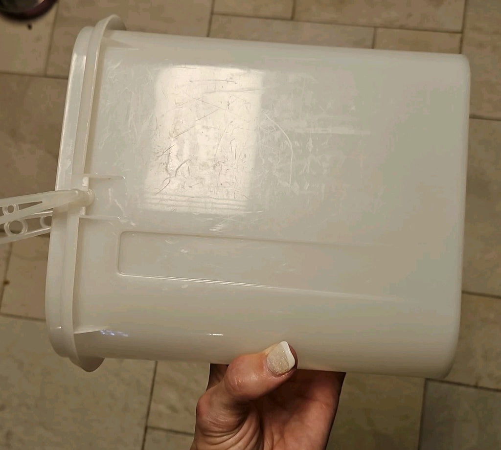 Vintage Tupperware Sheer #587 Pour And Store With Handle No Lid Replacement