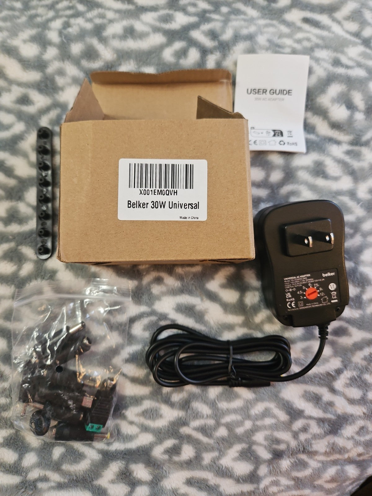 NIB Belker 30W Universal 3V 4.5V 5V 6V 7.5V 9V 12V AC DC Adapter Power Supply