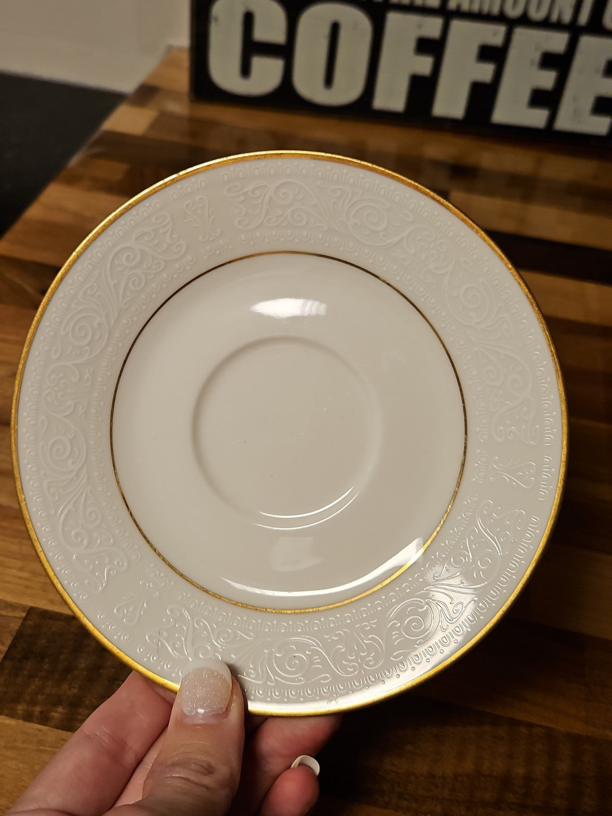 Set of 6 Vintage Noritake Ivory China Tulane 7562 6" Saucers White Scroll Gold