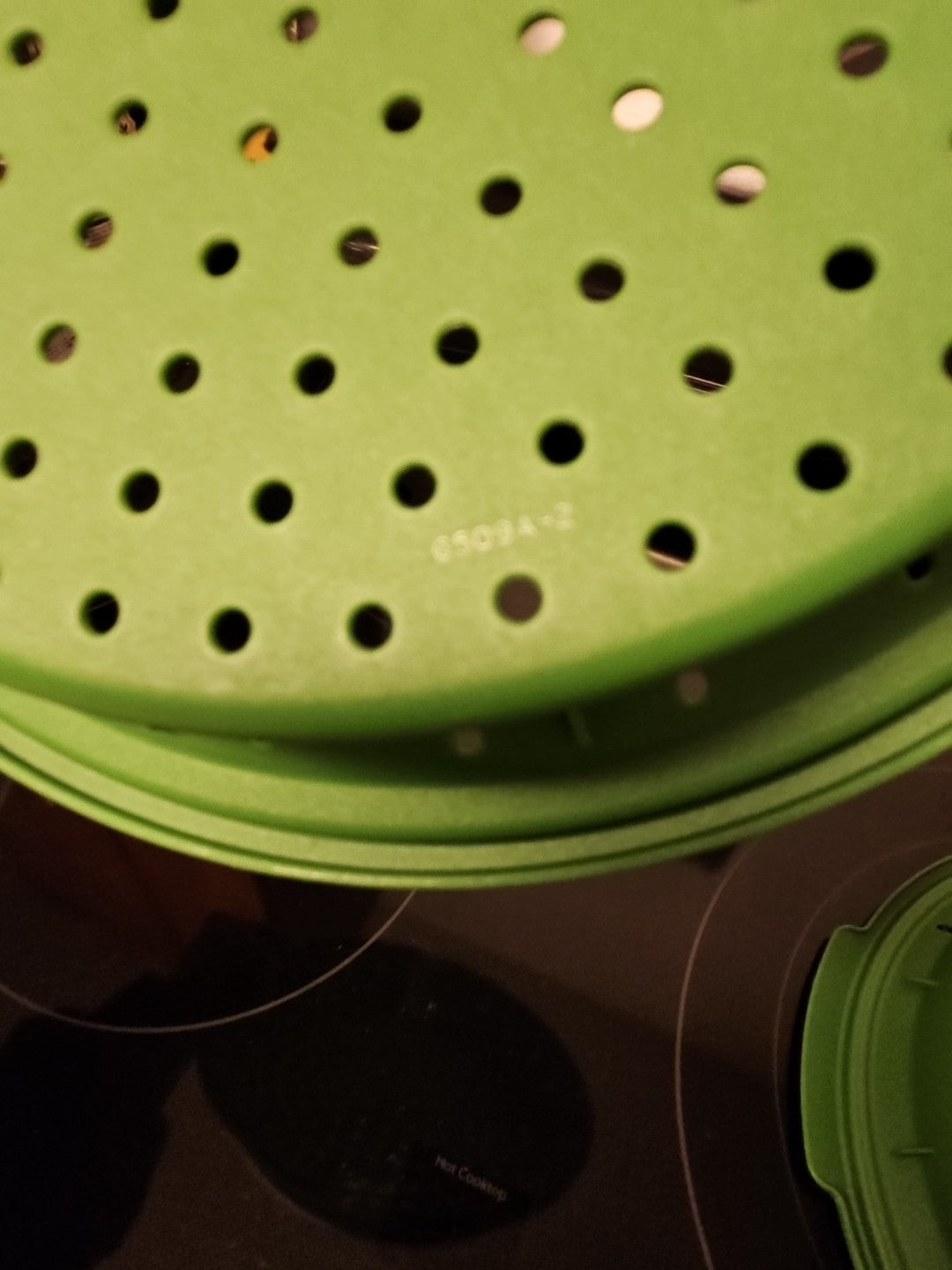 5 Pc Tupperware Green Microwave Smart Steamer & Accessories No Reservoir READ