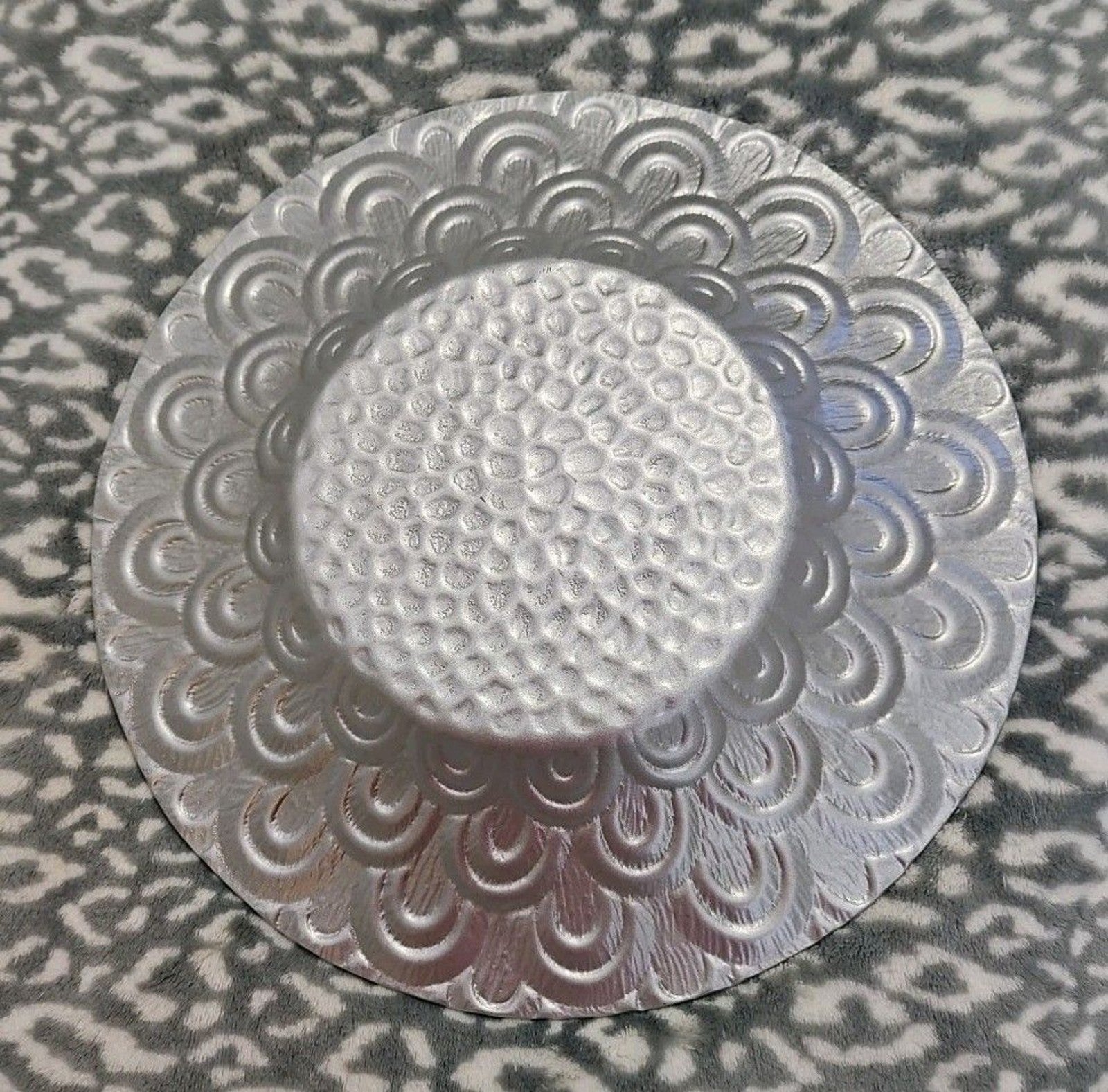 Metallic Silver & Gold Floral Design Art Glass Bowl Serving Dish Centerpiece 14"