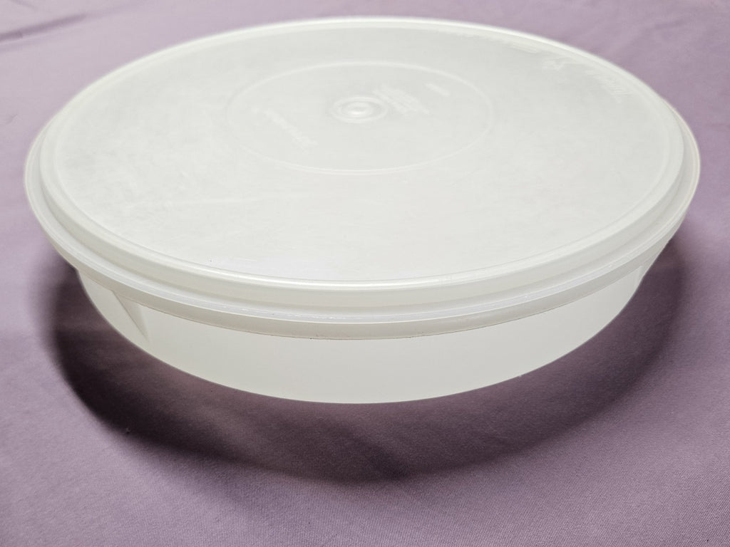Vintage Tupperware Sheer Cupcake Keeper #242 w/Lid Seal #224 READ