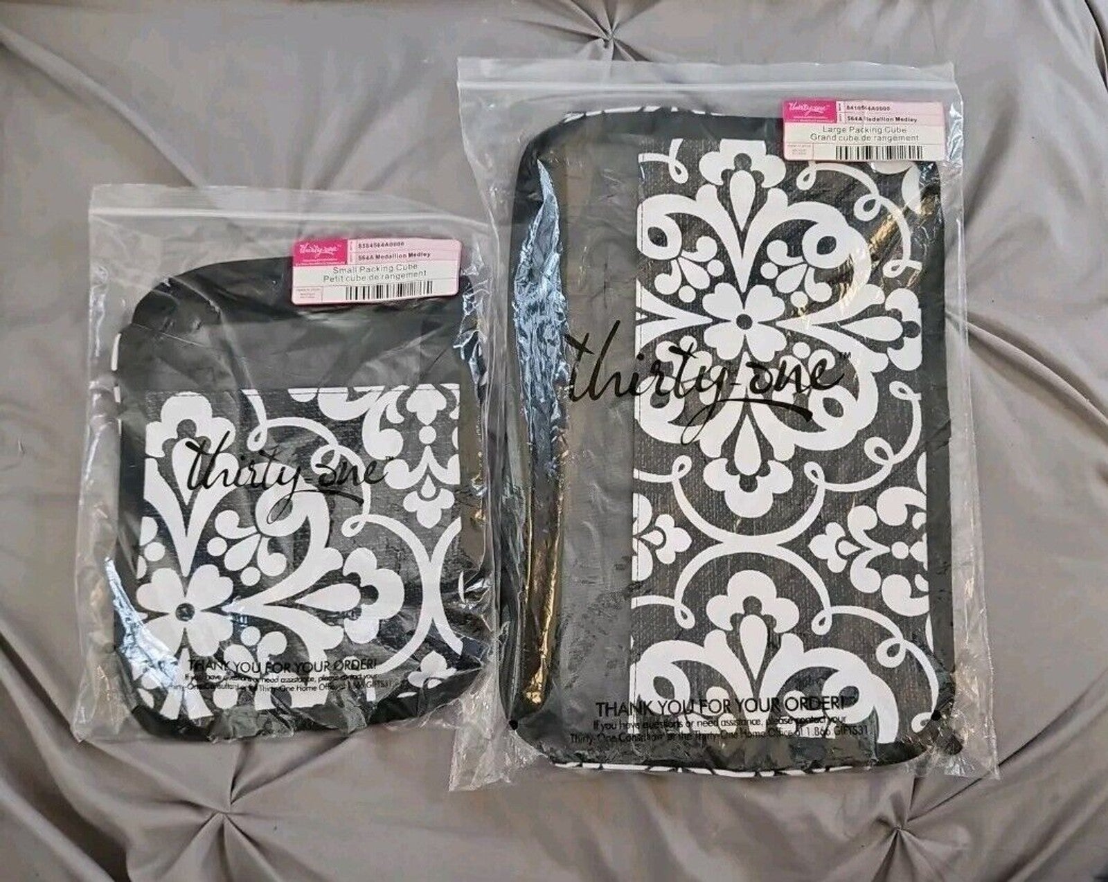 Thirty-One 2pc Set - Large & Small Packing Cubes Medallion Medley Print