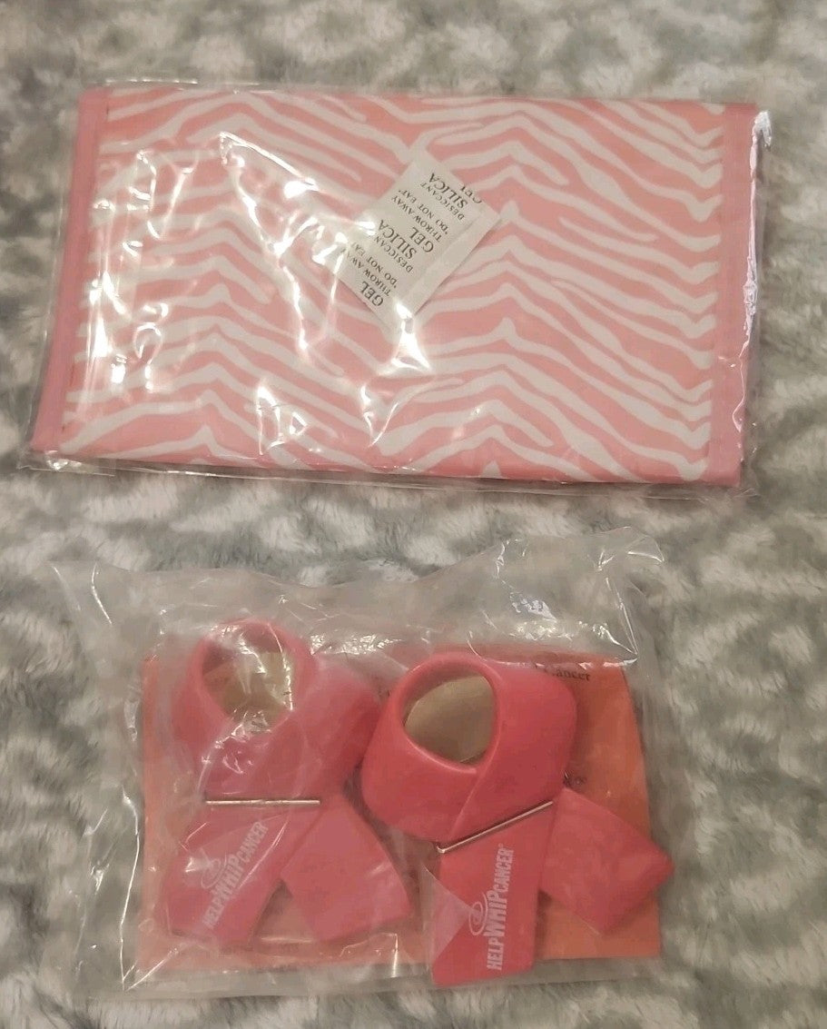NIP Set Of Pampered Chef Help Whip Clip #9820 & Pink Zebra Coupon Holder #PR27