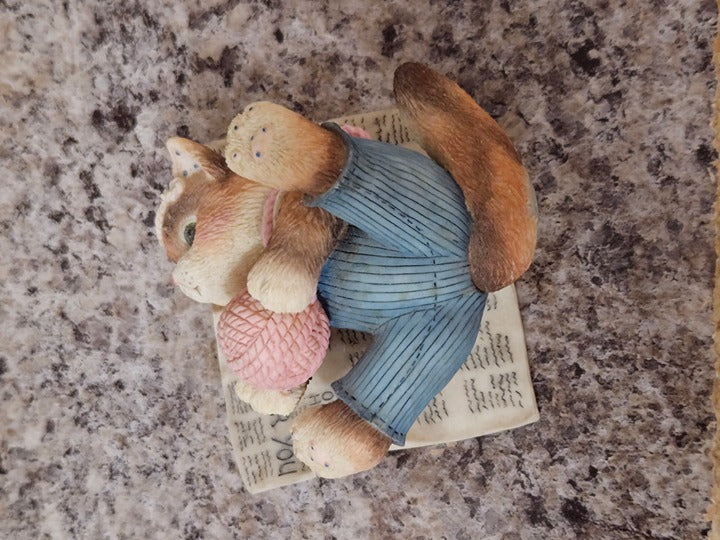 Vintage Calico Kittens by Priscilla Hillman - Head Over Heels For You