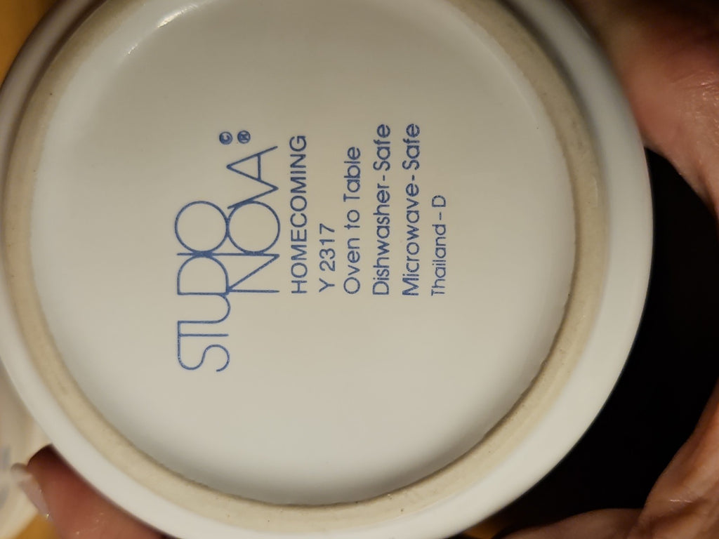 Set Of 6 Vintage 1998 Studio Nova Stoneware Mugs Homecoming 8 oz Y2317 EUC