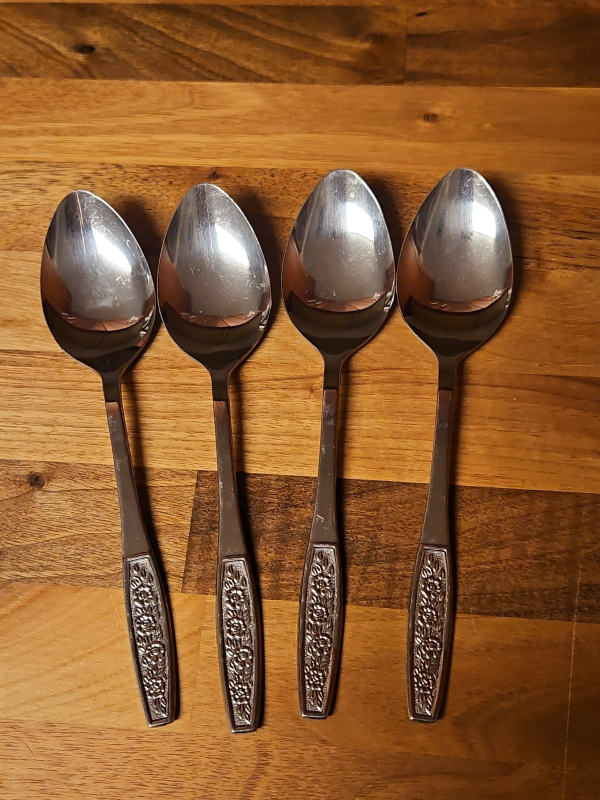 Lot Of 4 Vintage CustomCraft Stainless Steel Spoons CUS10 Rose Design Tablespoon
