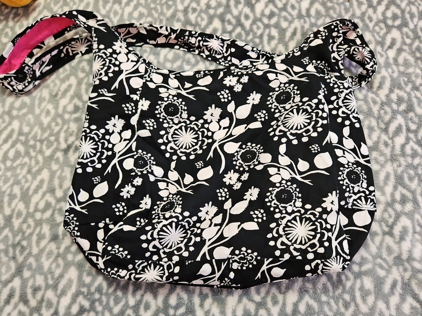 Thirty One Reversible Black Floral Brushstrokes Inside Out Reversible Tote Bag