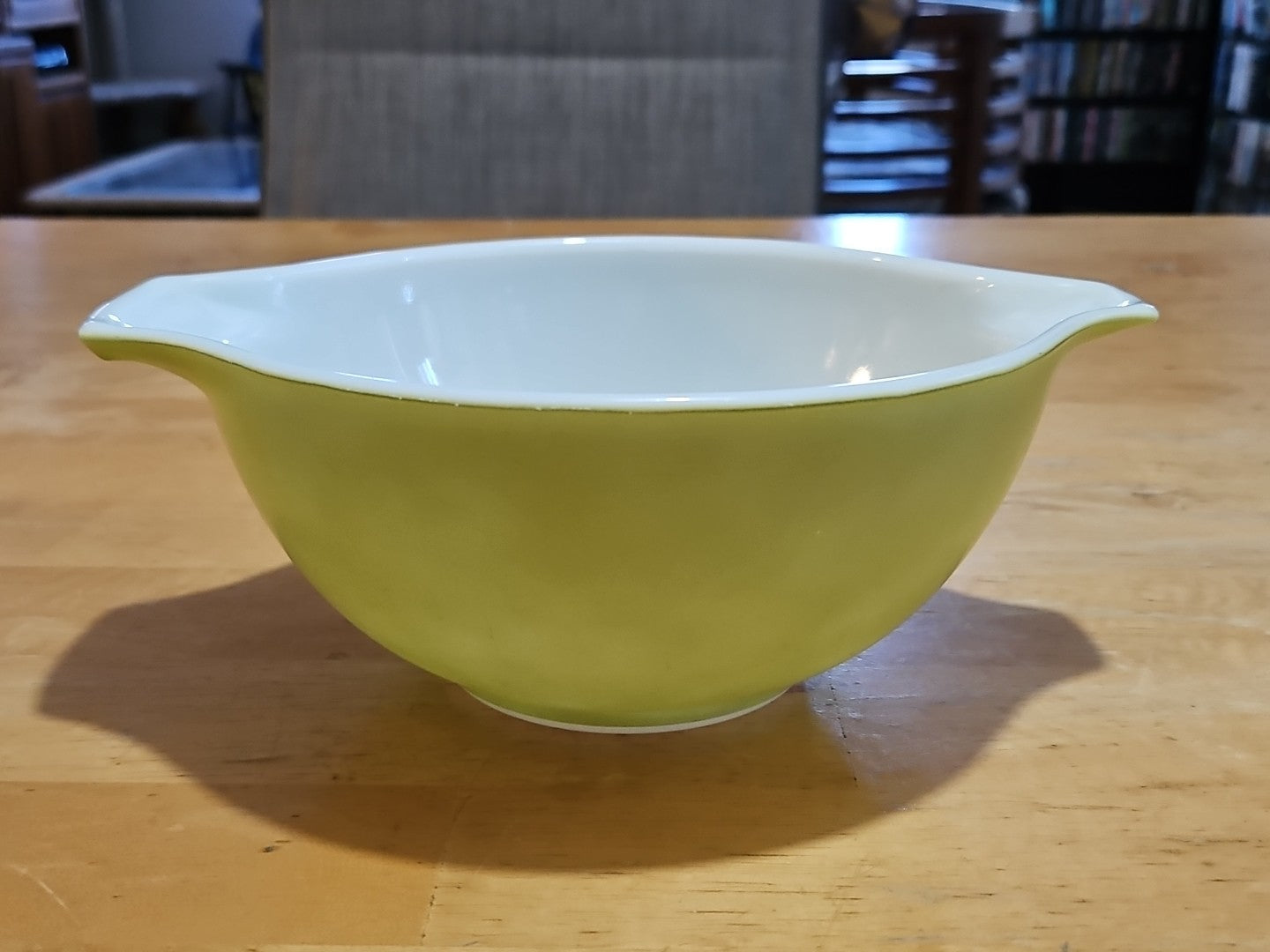 Vintage Pyrex #442 1-1/2 Quart Cinderella Mixing Bowl Verde Green Olive Green