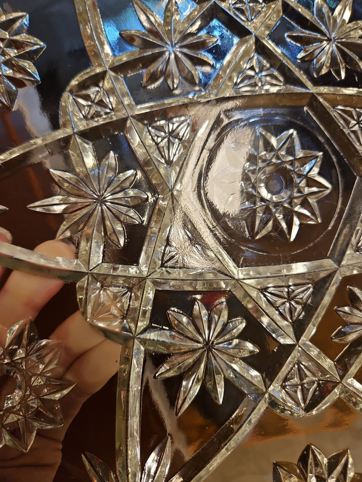 Vintage EAPC Anchor Hocking Star Burst Pressed Glass Platter 13.5" Round EUC