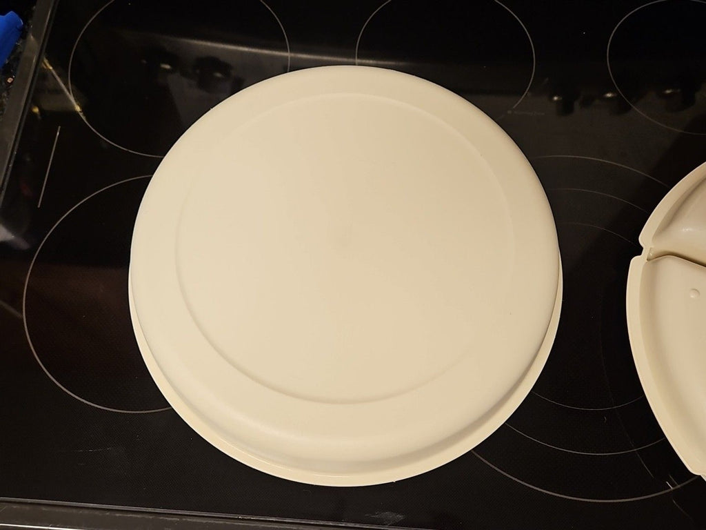 Tupperware Divided Serving Tray 1665-3 Almond With Lid 1666-3 & Dip Bowl 3 pc set