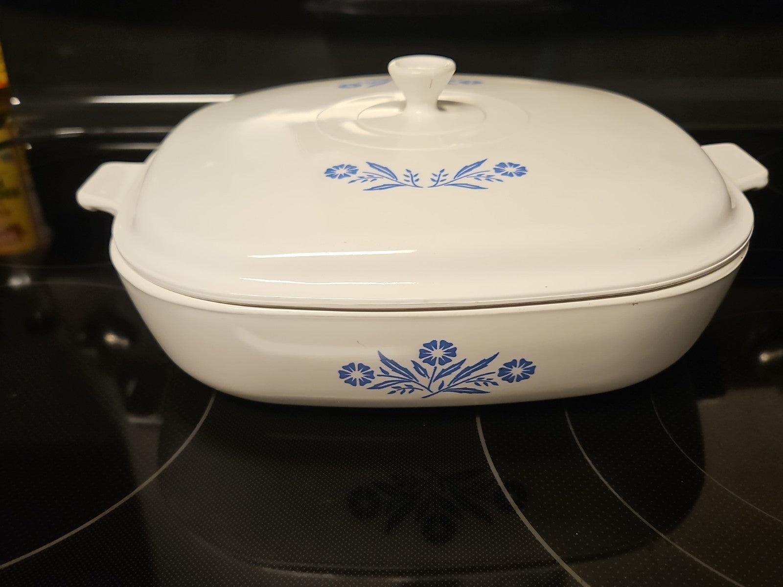 Corning Ware Blue Cornflower Pyroceram A28 10” Casserole Baking Dish w/ Lid EUC