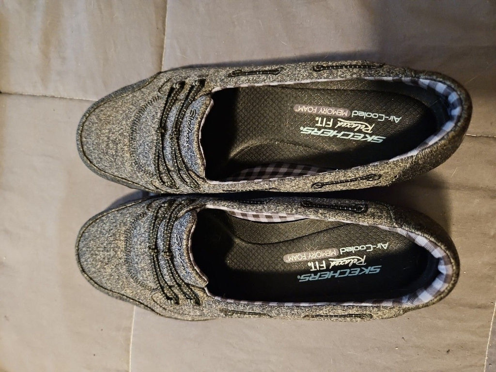 SKECHERS RELAXED FIT AIR-COOLED MEMORY FOAM SIZE 9.5 WOMEN'S WORN TWICE