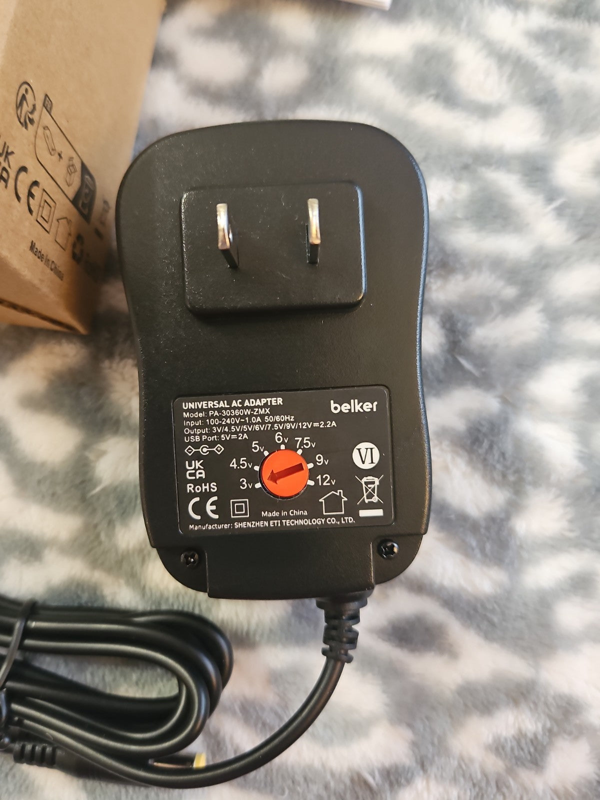 NIB Belker 30W Universal 3V 4.5V 5V 6V 7.5V 9V 12V AC DC Adapter Power Supply